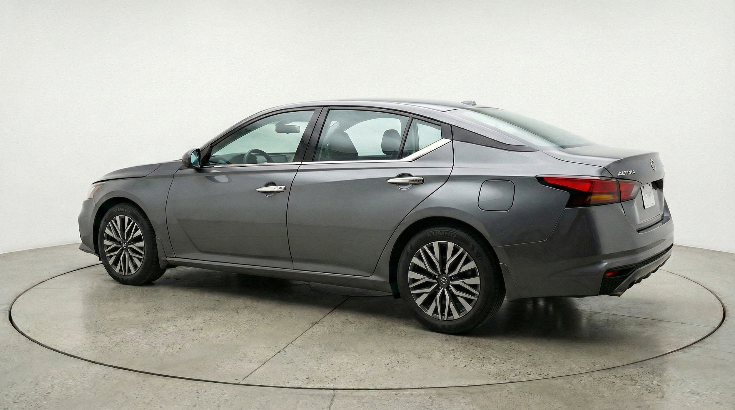 Thumbnail: 2025 Nissan Altima - 6