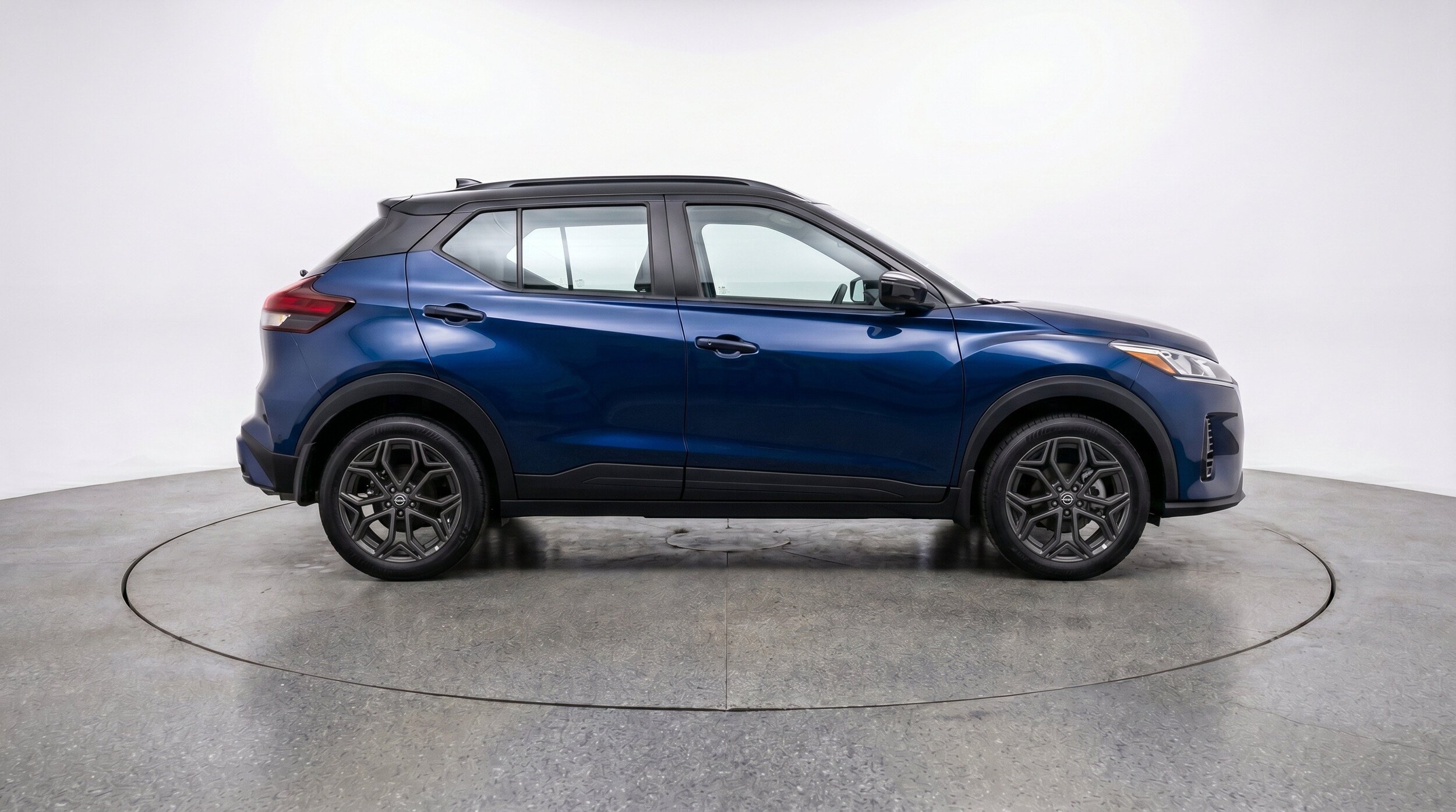Thumbnail: 2026 Nissan Kicks - 11