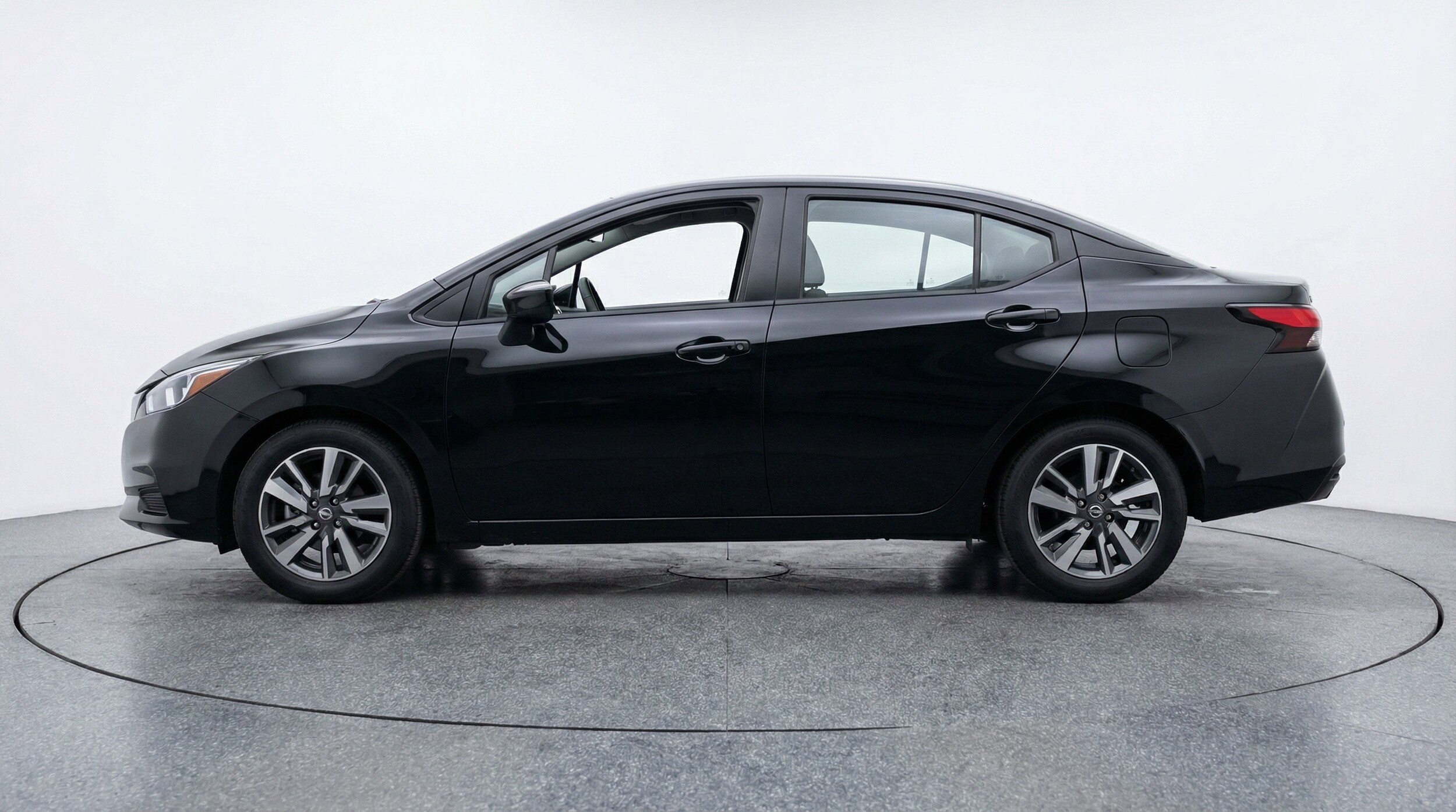 Thumbnail: 2025 Nissan Versa - 5