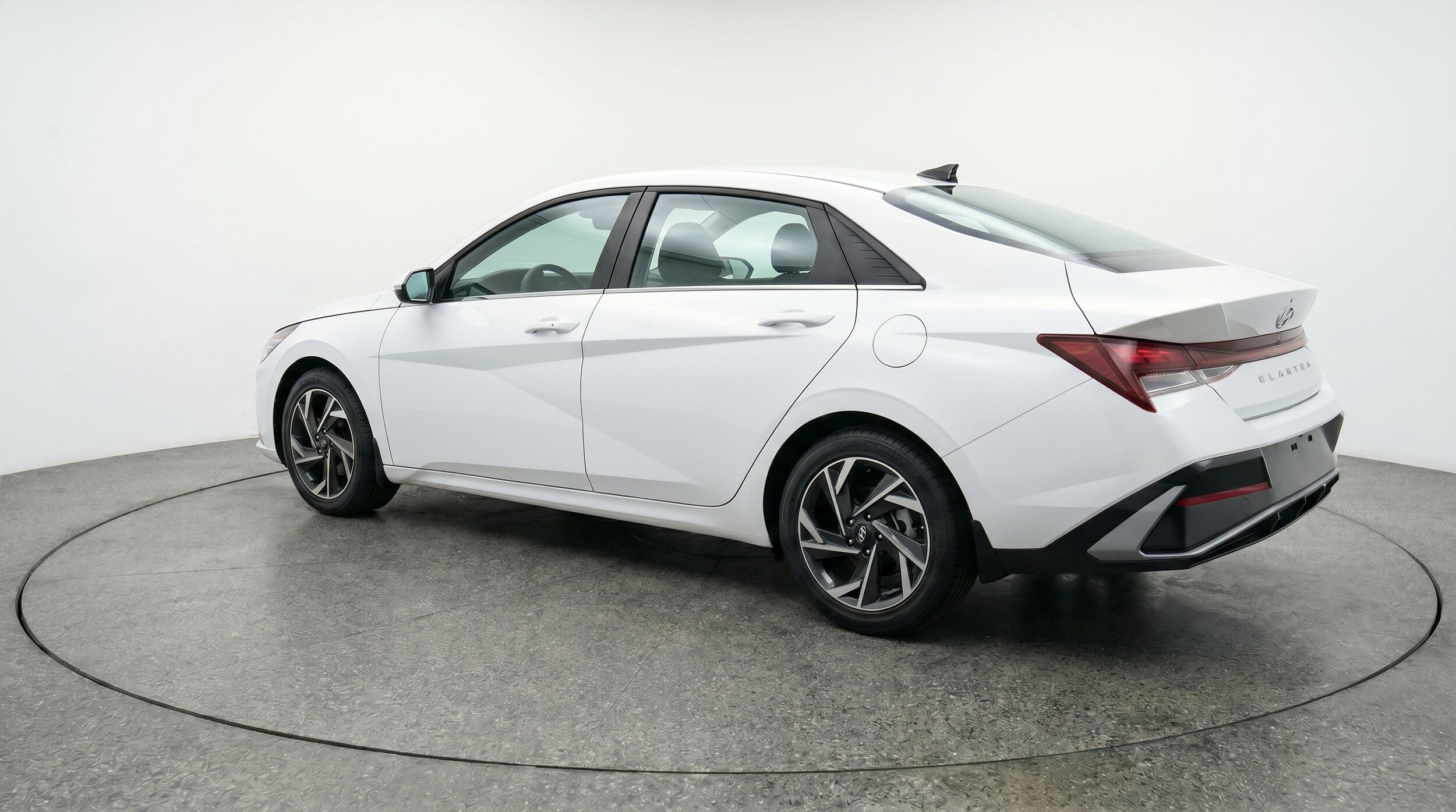 Thumbnail: 2025 Hyundai Elantra - 6