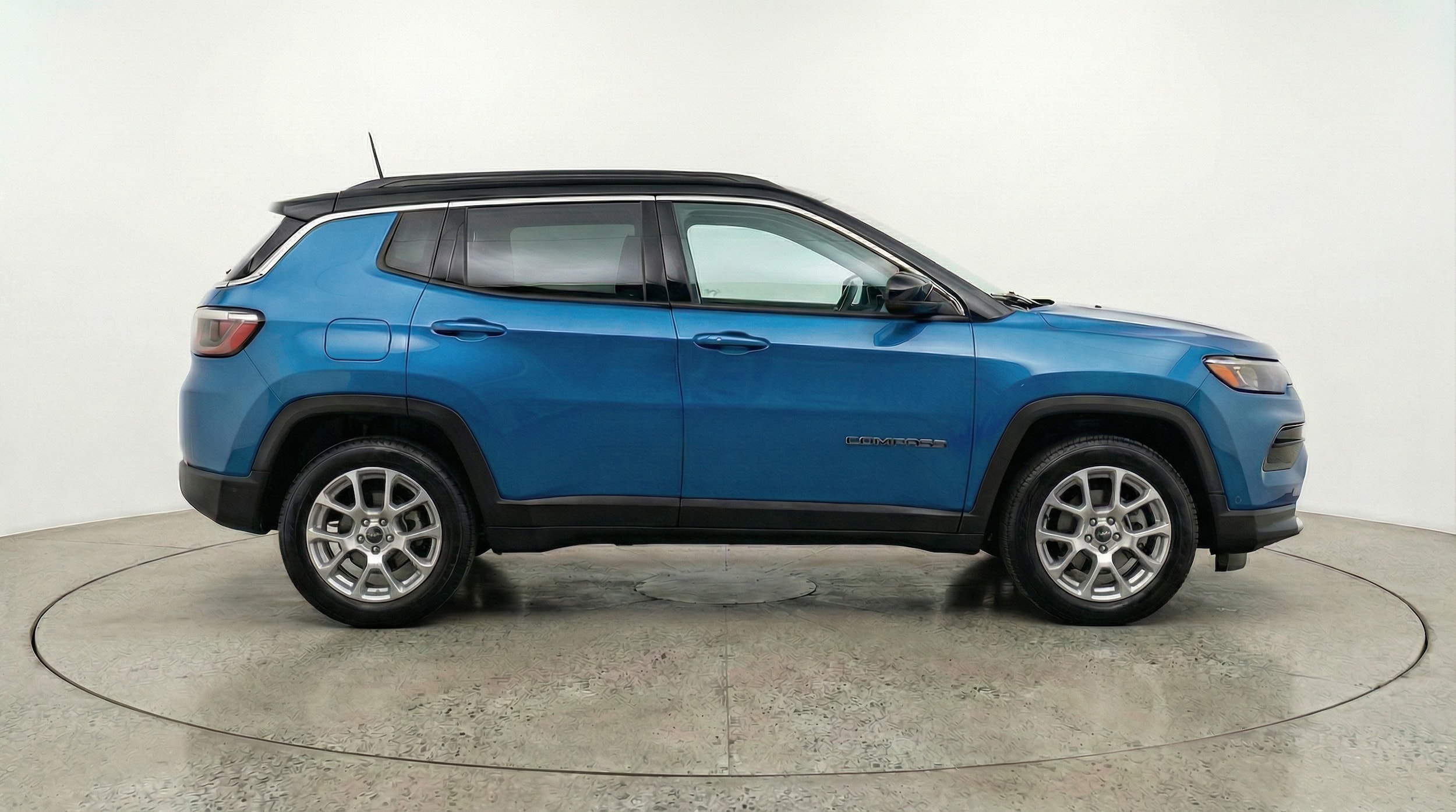 Thumbnail: 2025 Jeep Compass - 8