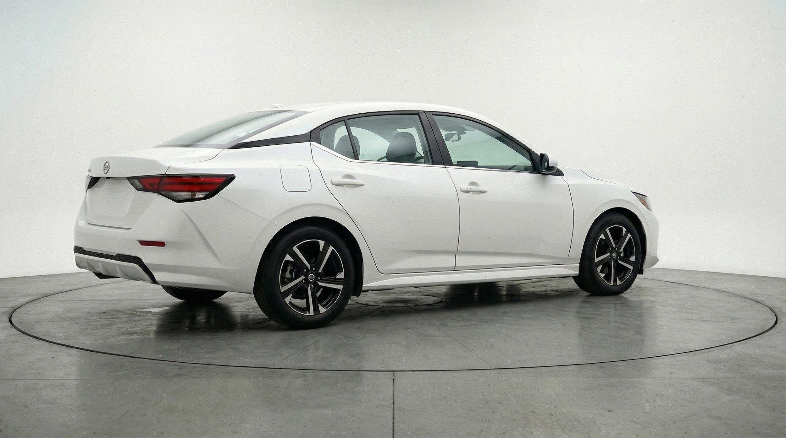 Thumbnail: 2025 Nissan Sentra - 9