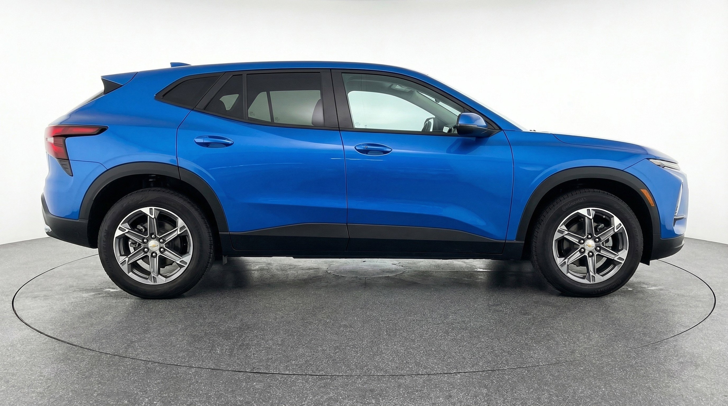 Thumbnail: 2025 Chevrolet Blazer - 11