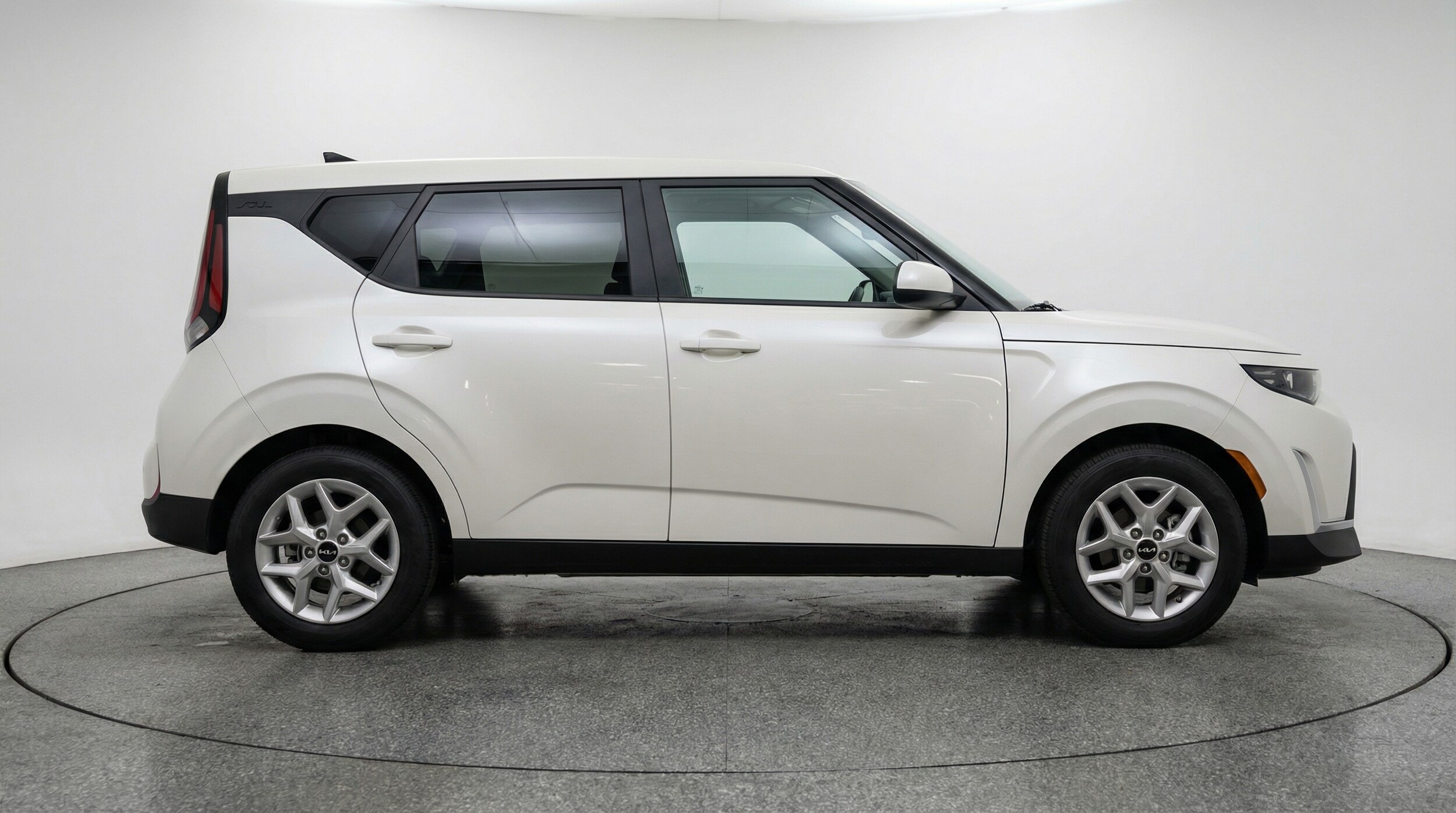 Thumbnail: 2025 Kia Soul - 8