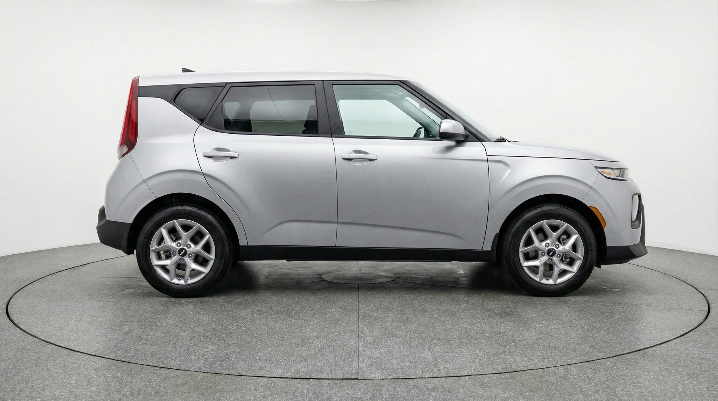 Thumbnail: 2025 Kia Soul - 8