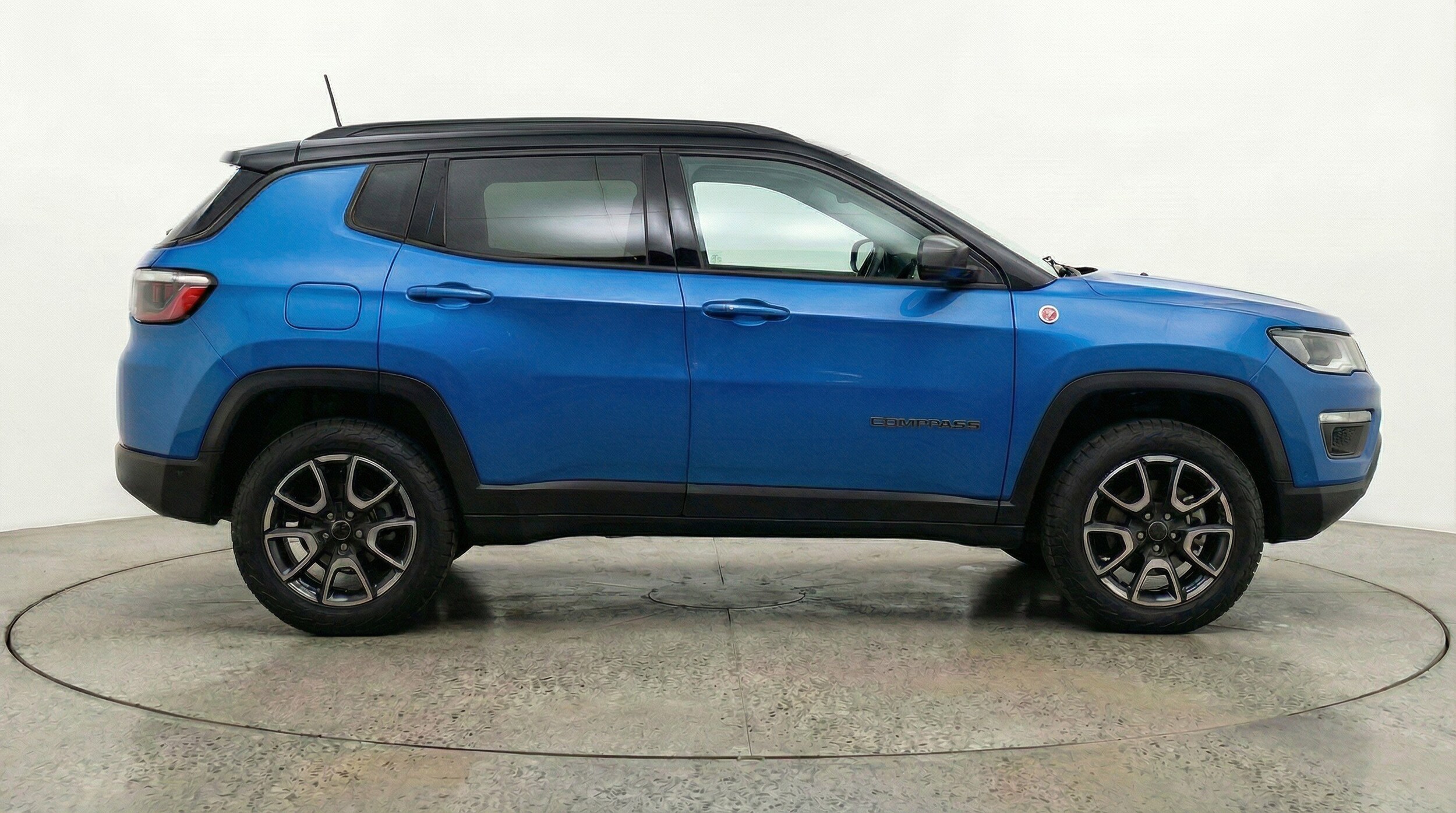 Thumbnail: 2025 Jeep Compass - 11