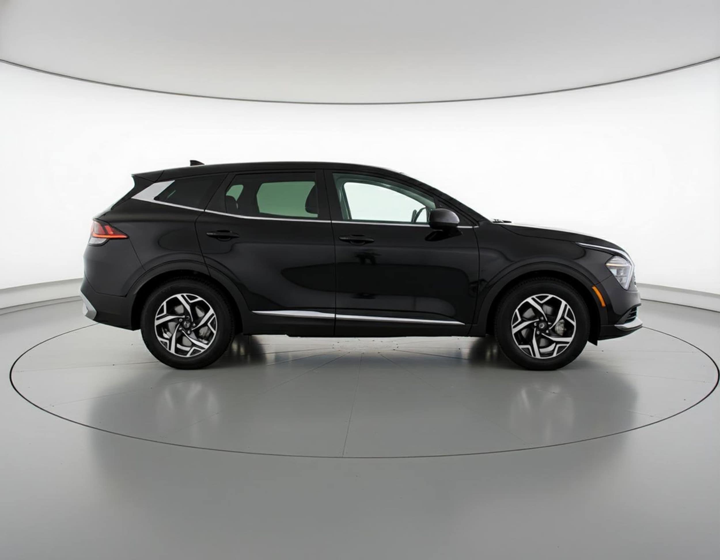 Thumbnail: 2025 Kia Sportage - 8