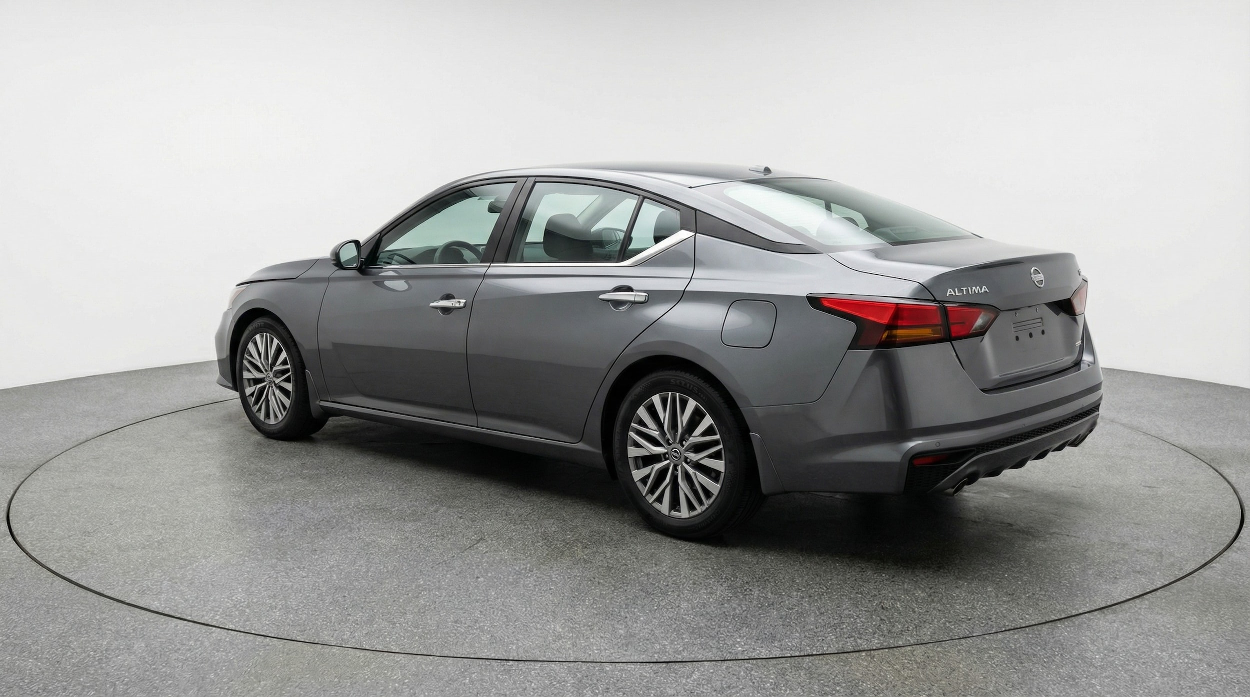 Thumbnail: 2025 Nissan Altima - 5