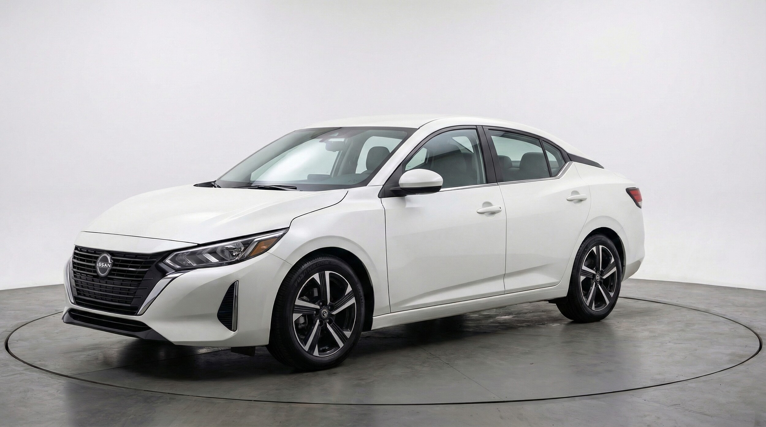 Thumbnail: 2025 Nissan Sentra - 3