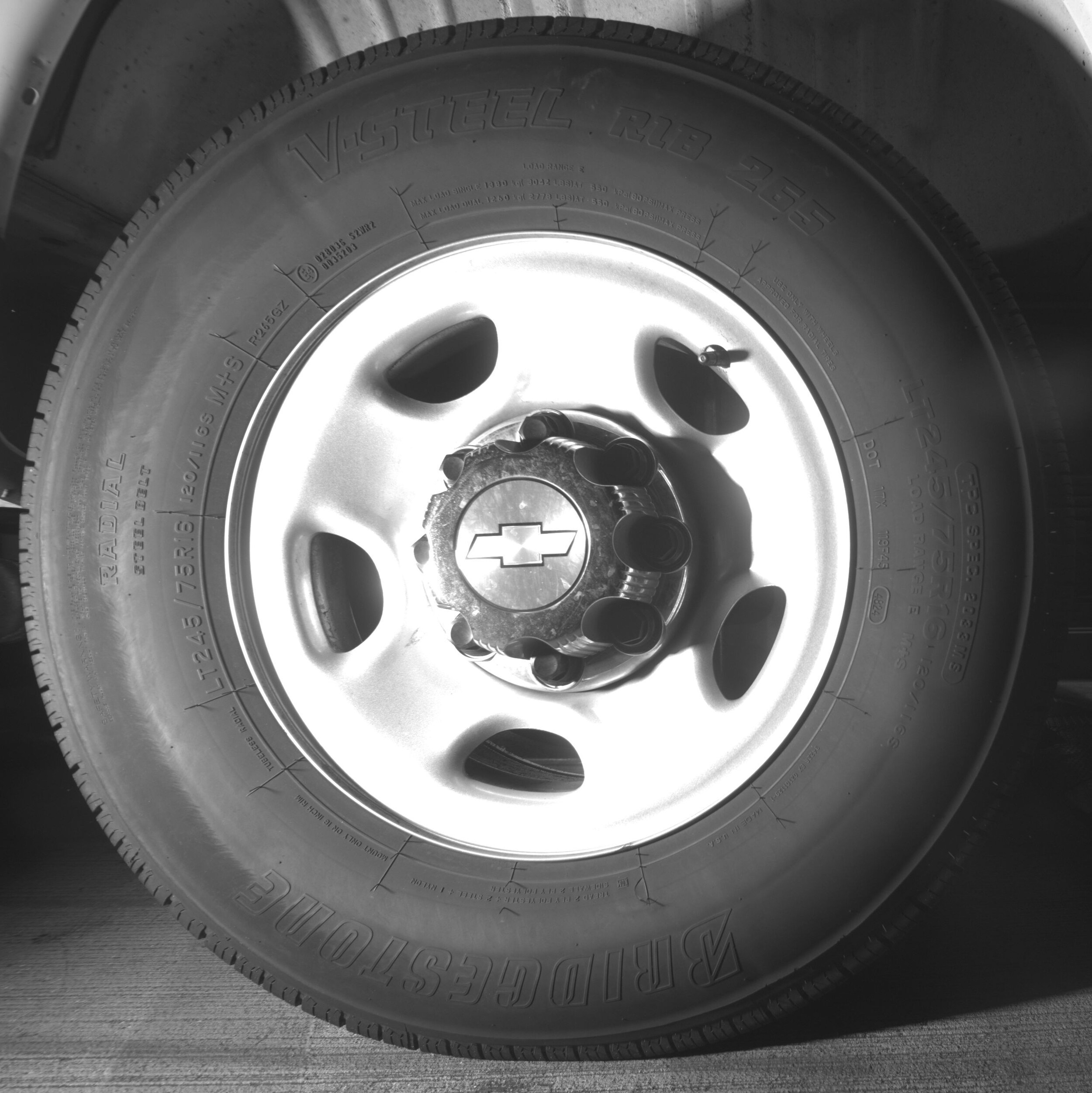 Thumbnail: 2025 Chevrolet Express - 12