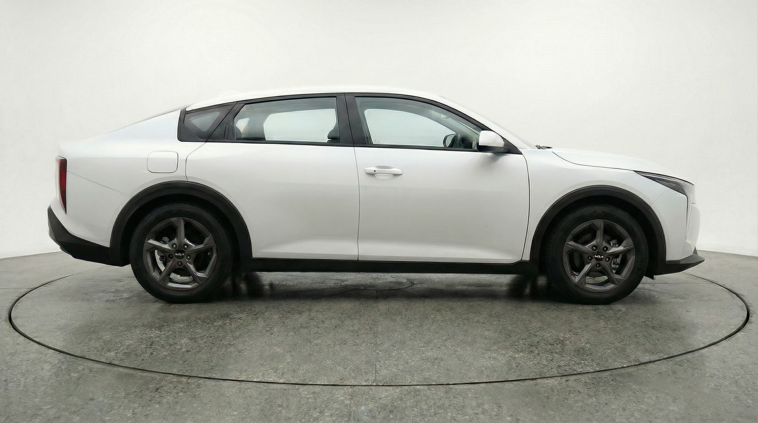 Thumbnail: 2025 Kia K4 - 8