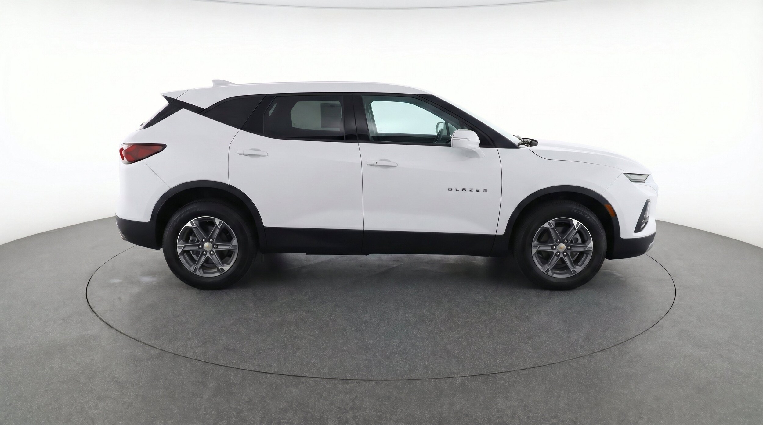 Thumbnail: 2025 Chevrolet Blazer - 10