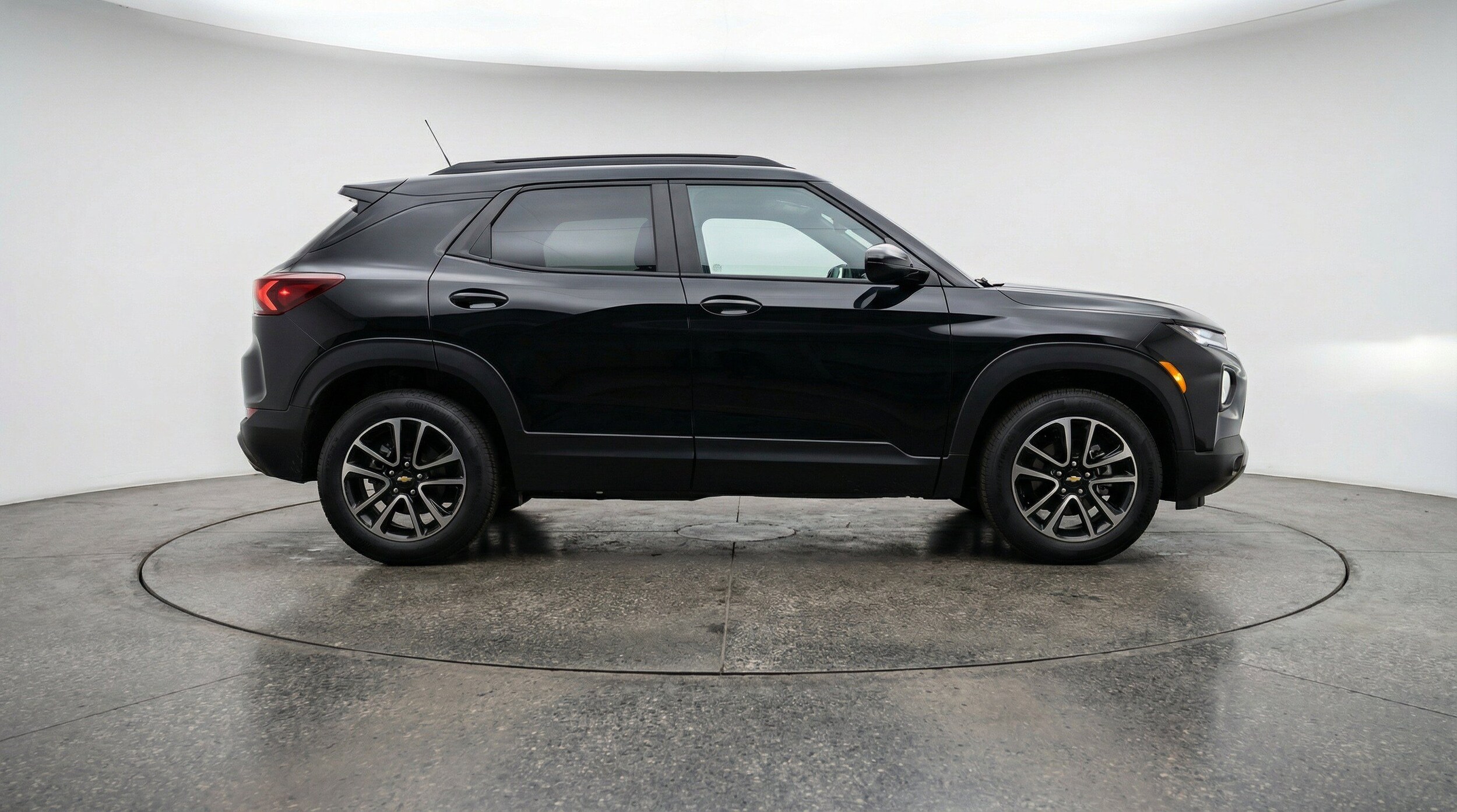 Thumbnail: 2025 Chevrolet TrailBlazer - 11