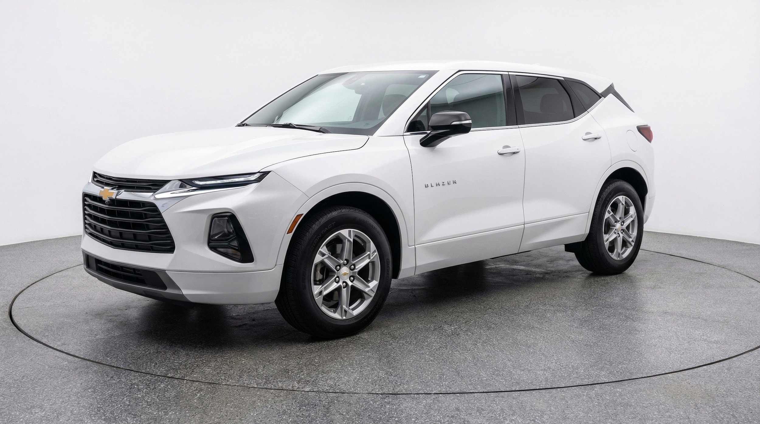 Thumbnail: 2025 Chevrolet Blazer - 3
