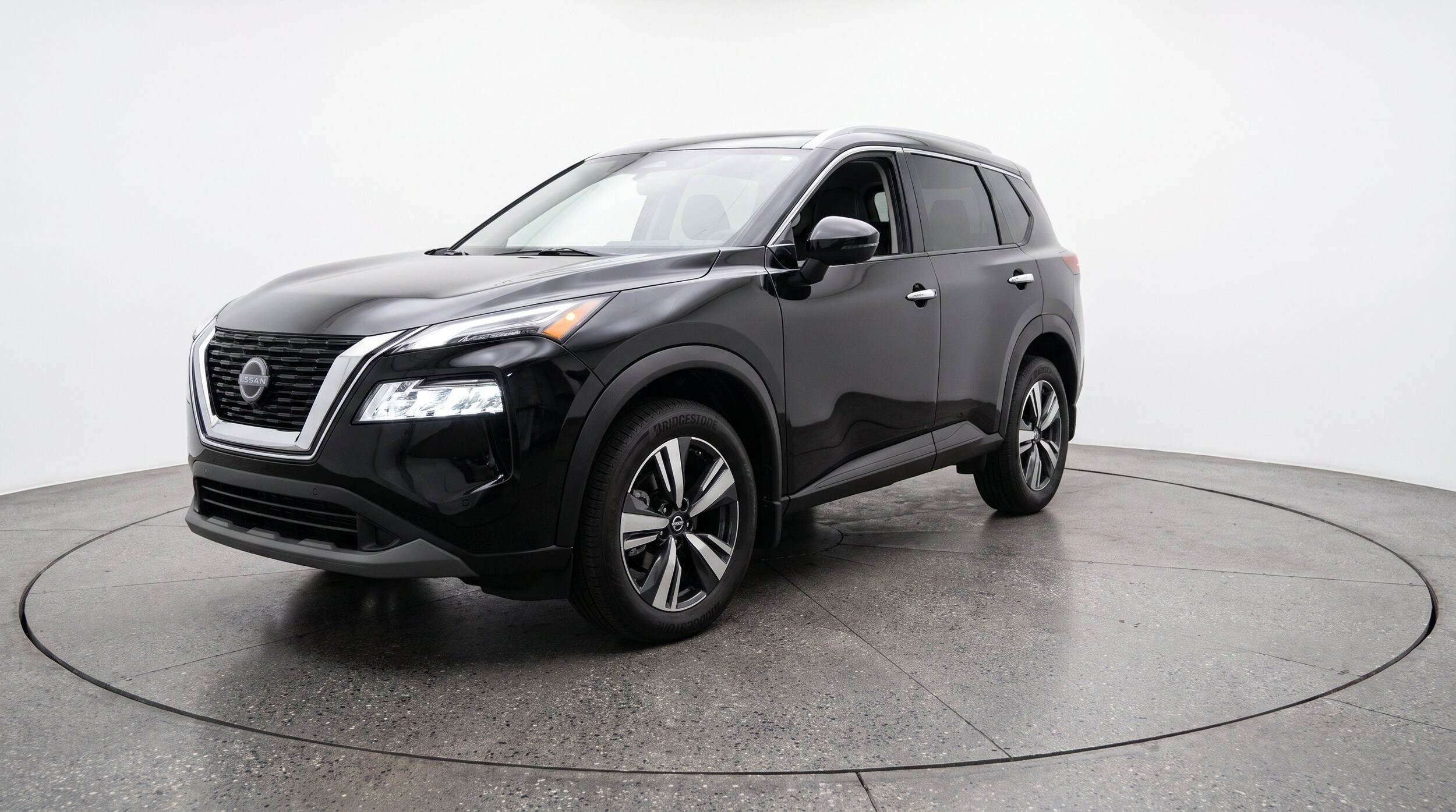 Thumbnail: 2026 Nissan Rogue - 3
