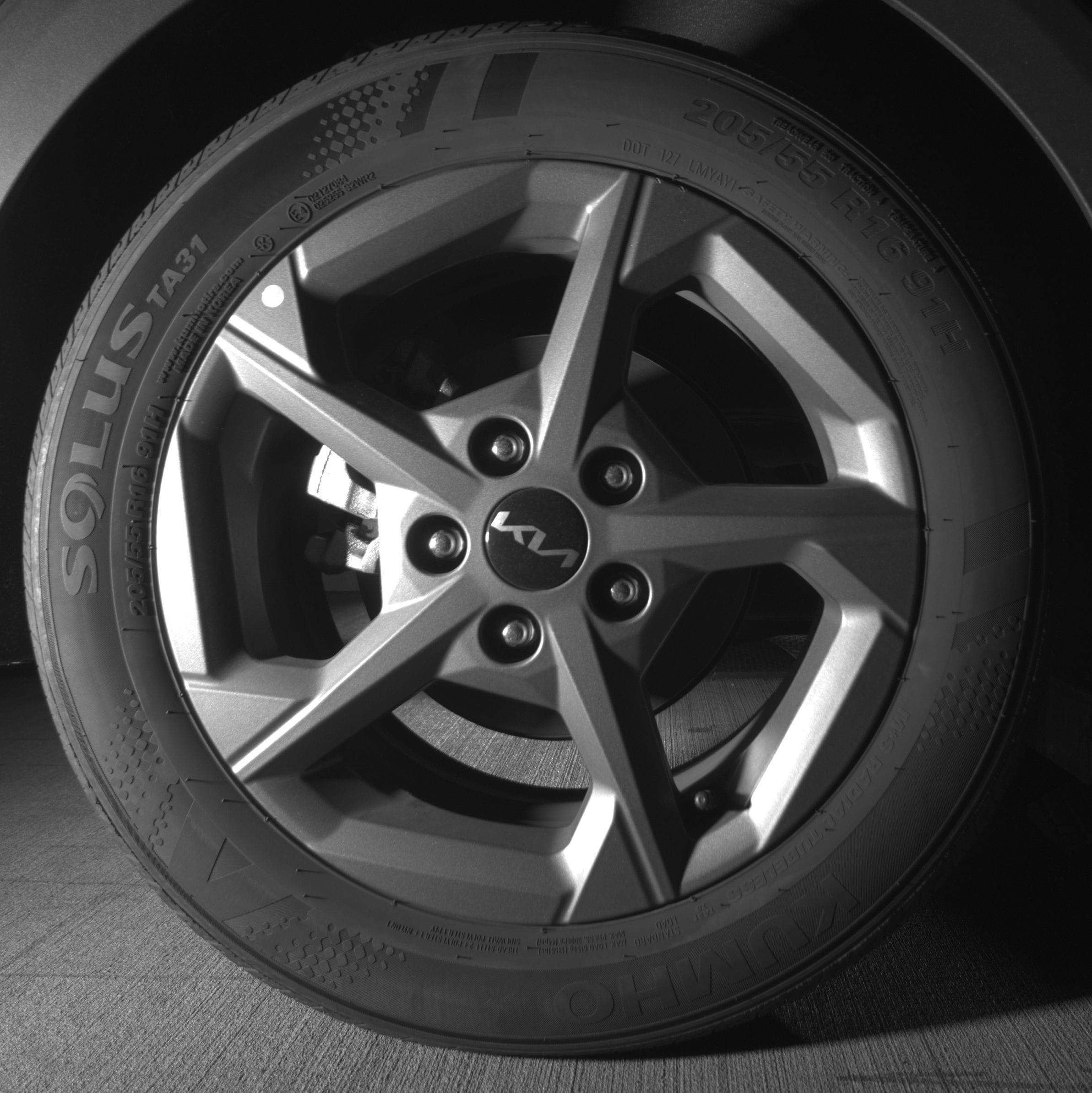 Thumbnail: 2025 Kia K4 - 12