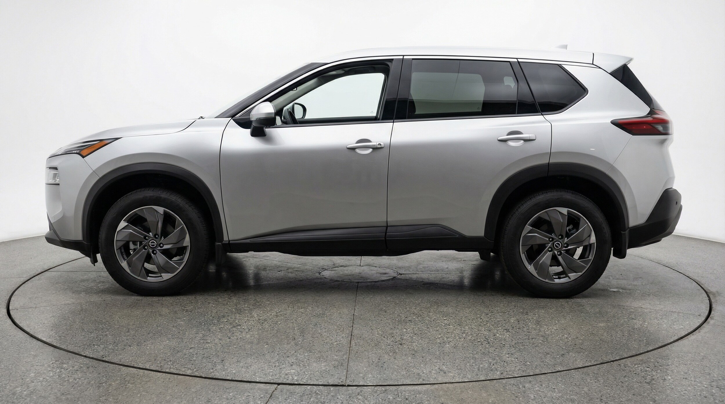 Thumbnail: 2025 Nissan Rogue - 4