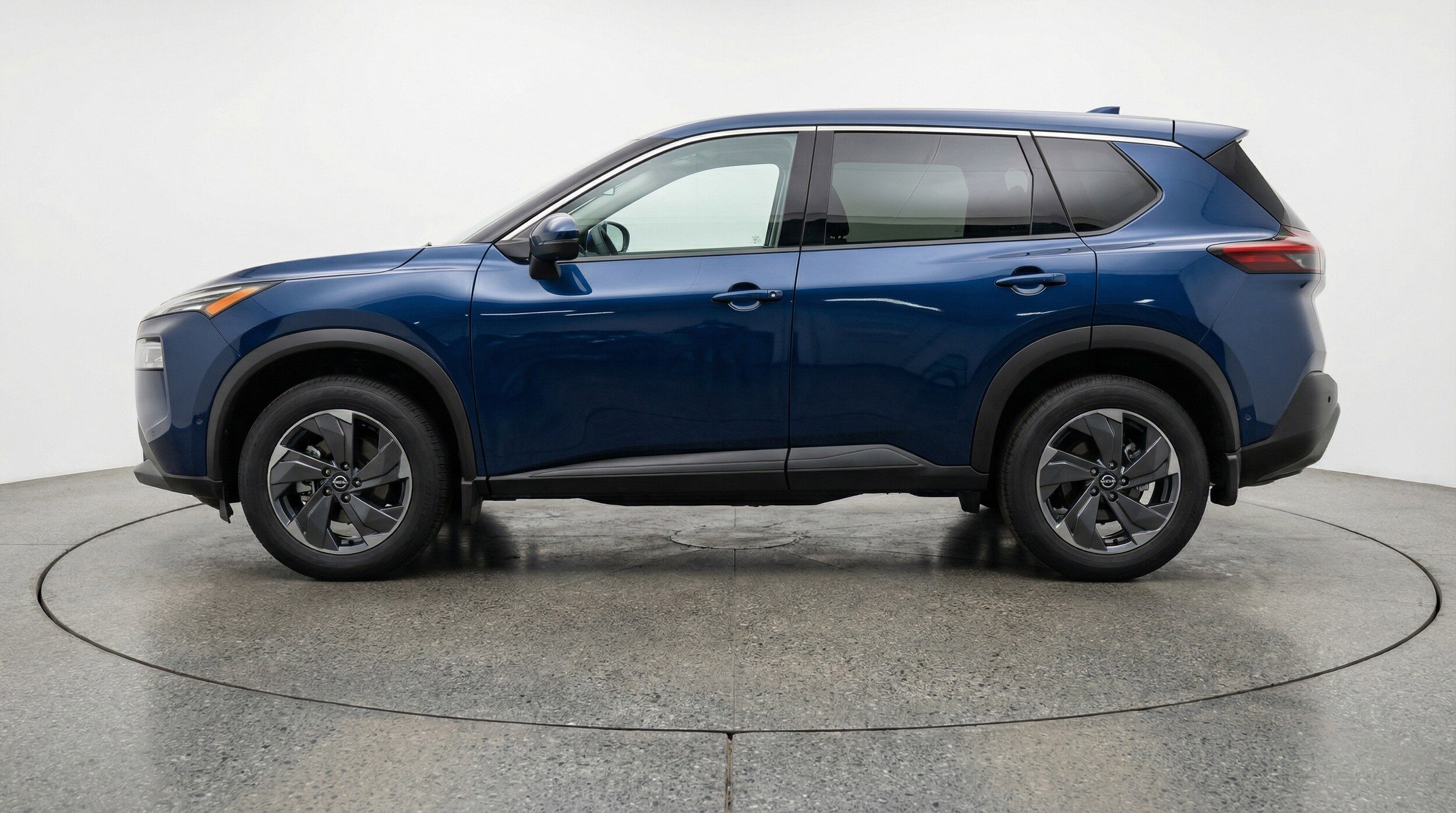 Thumbnail: 2025 Nissan Rogue - 5