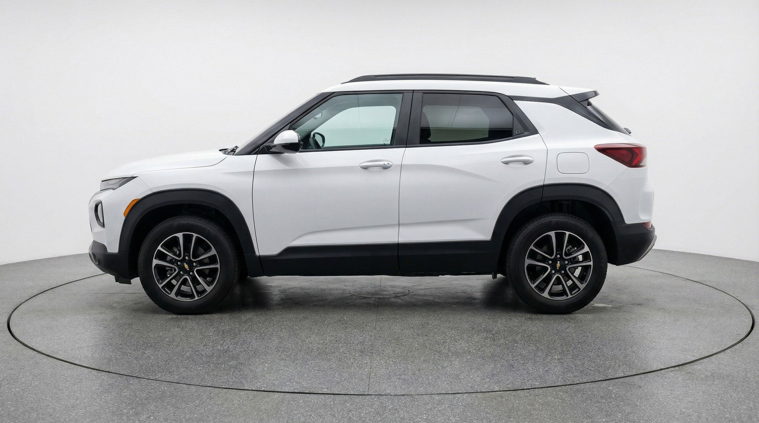 Thumbnail: 2025 Chevrolet TrailBlazer - 5