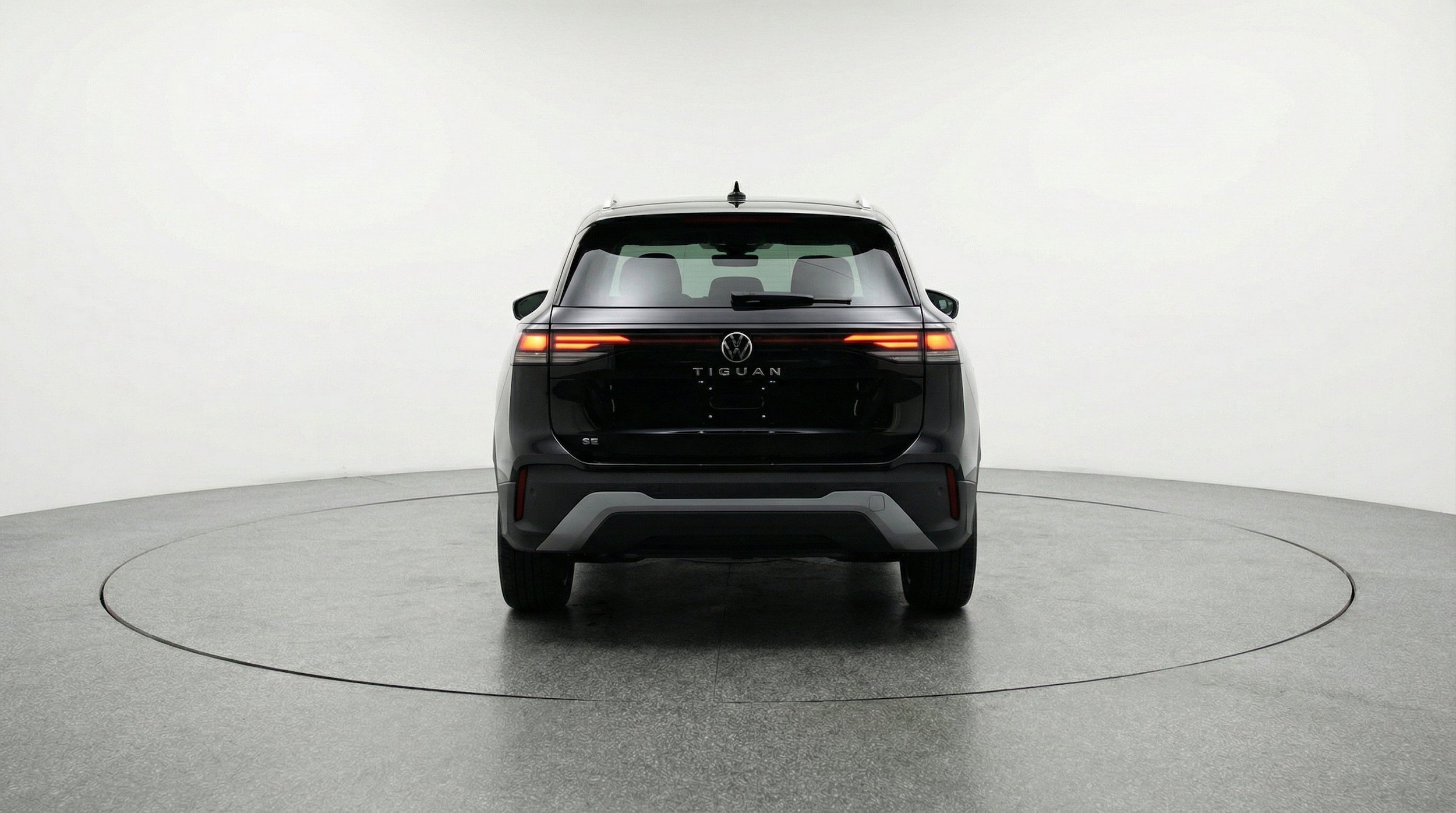Thumbnail: 2026 Volkswagen Tiguan - 7