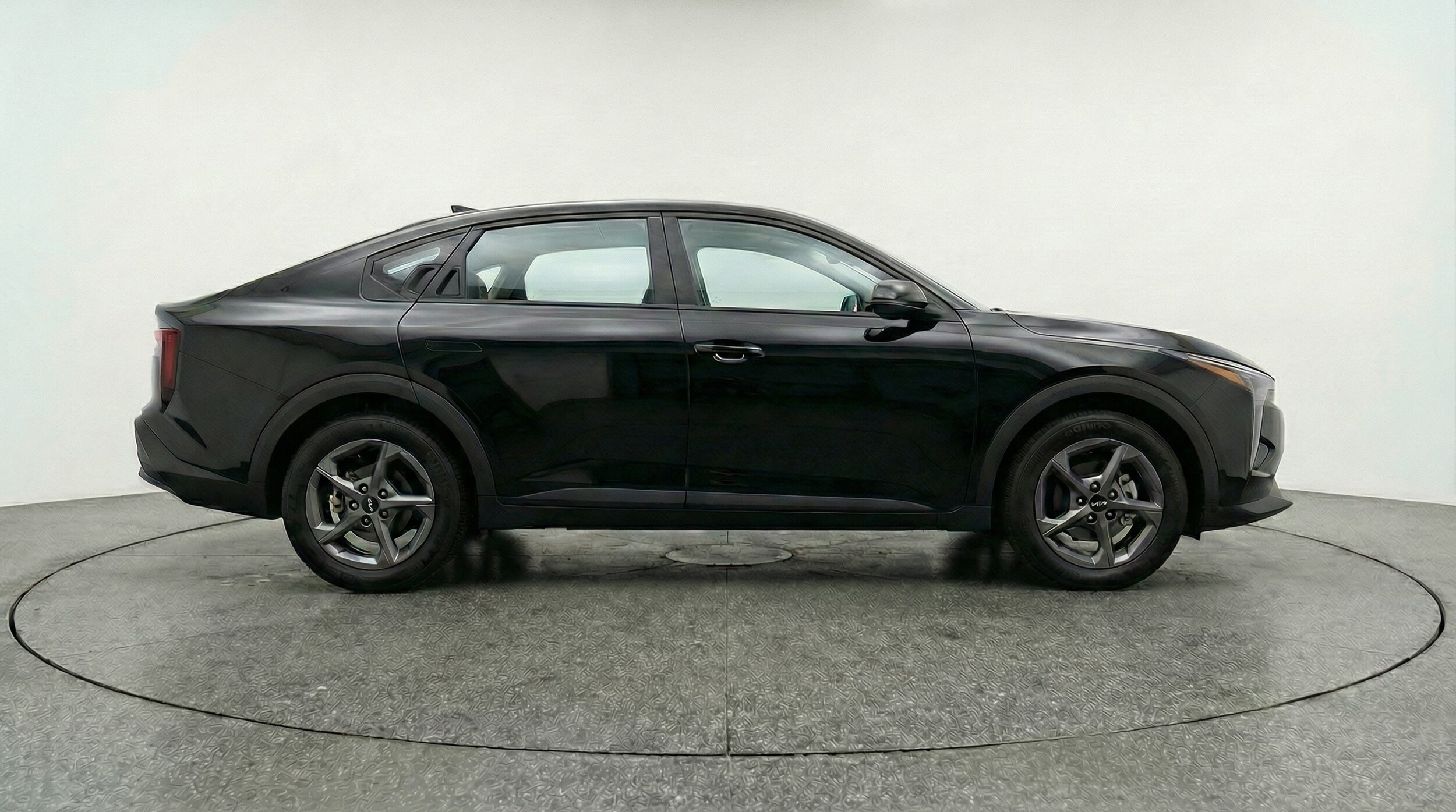 Thumbnail: 2025 Kia K4 - 8