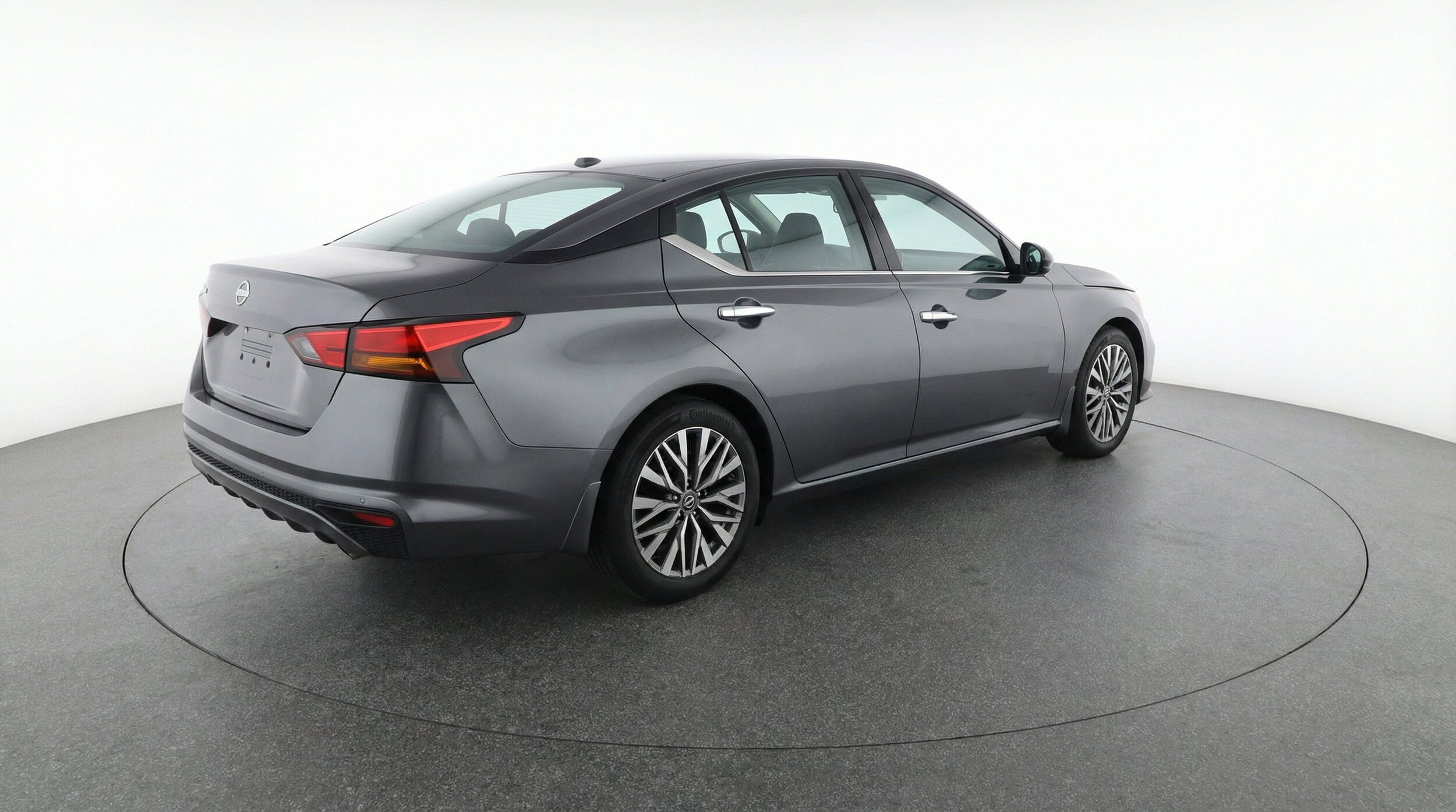 Thumbnail: 2025 Nissan Altima - 9