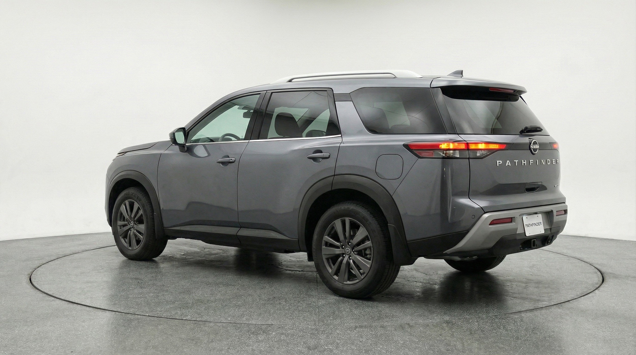 Thumbnail: 2025 Nissan Pathfinder - 6