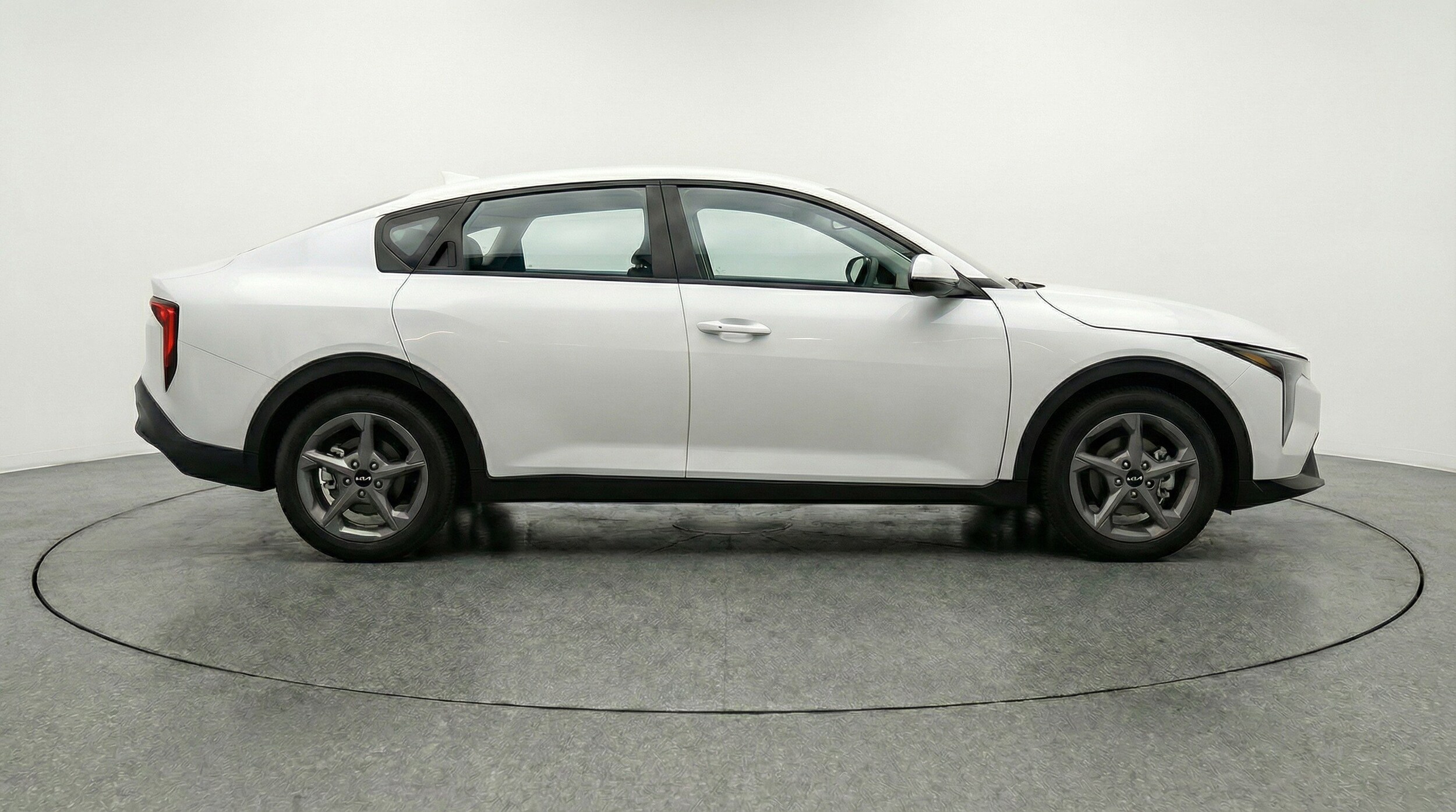 Thumbnail: 2025 Kia K4 - 11