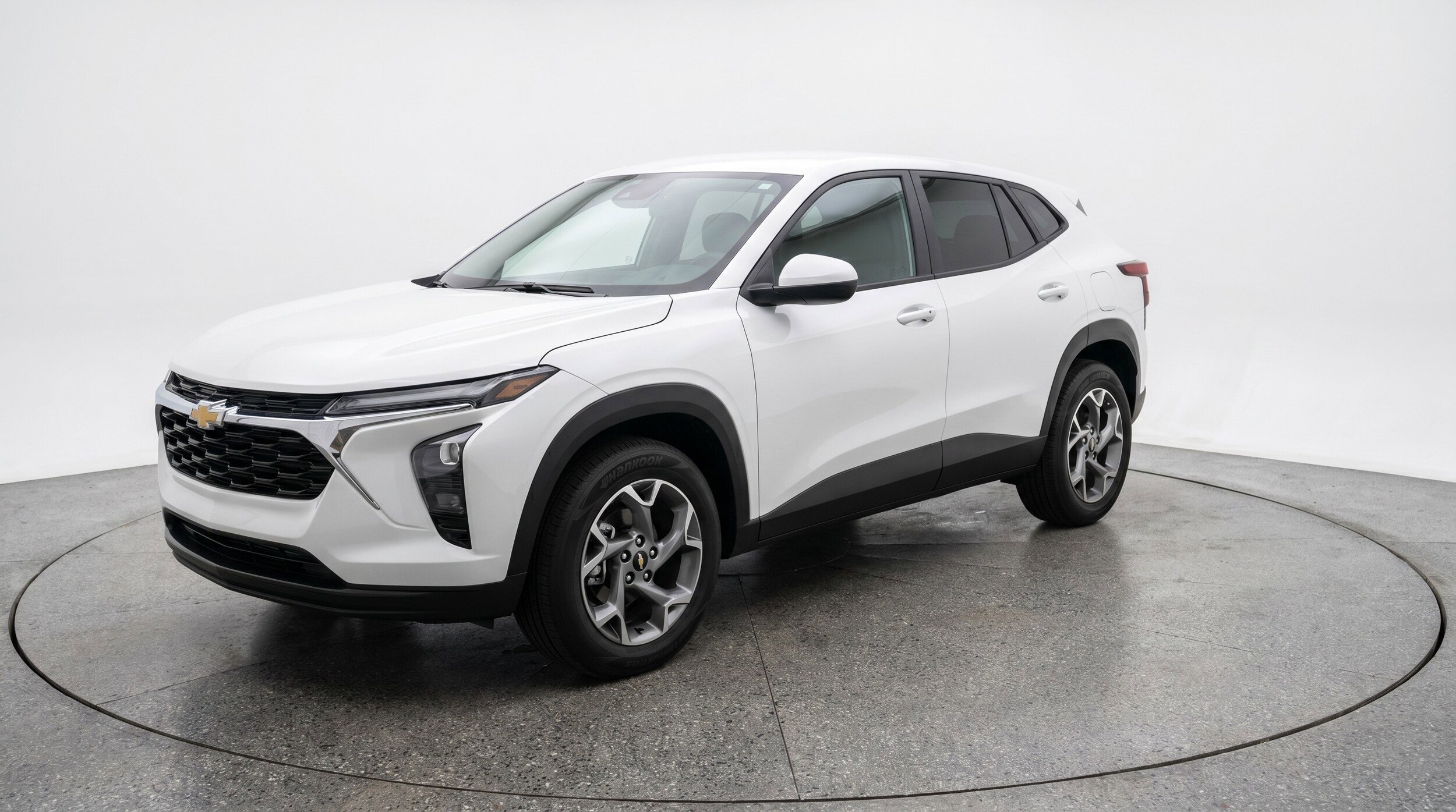 Thumbnail: 2025 Chevrolet Trax - 3