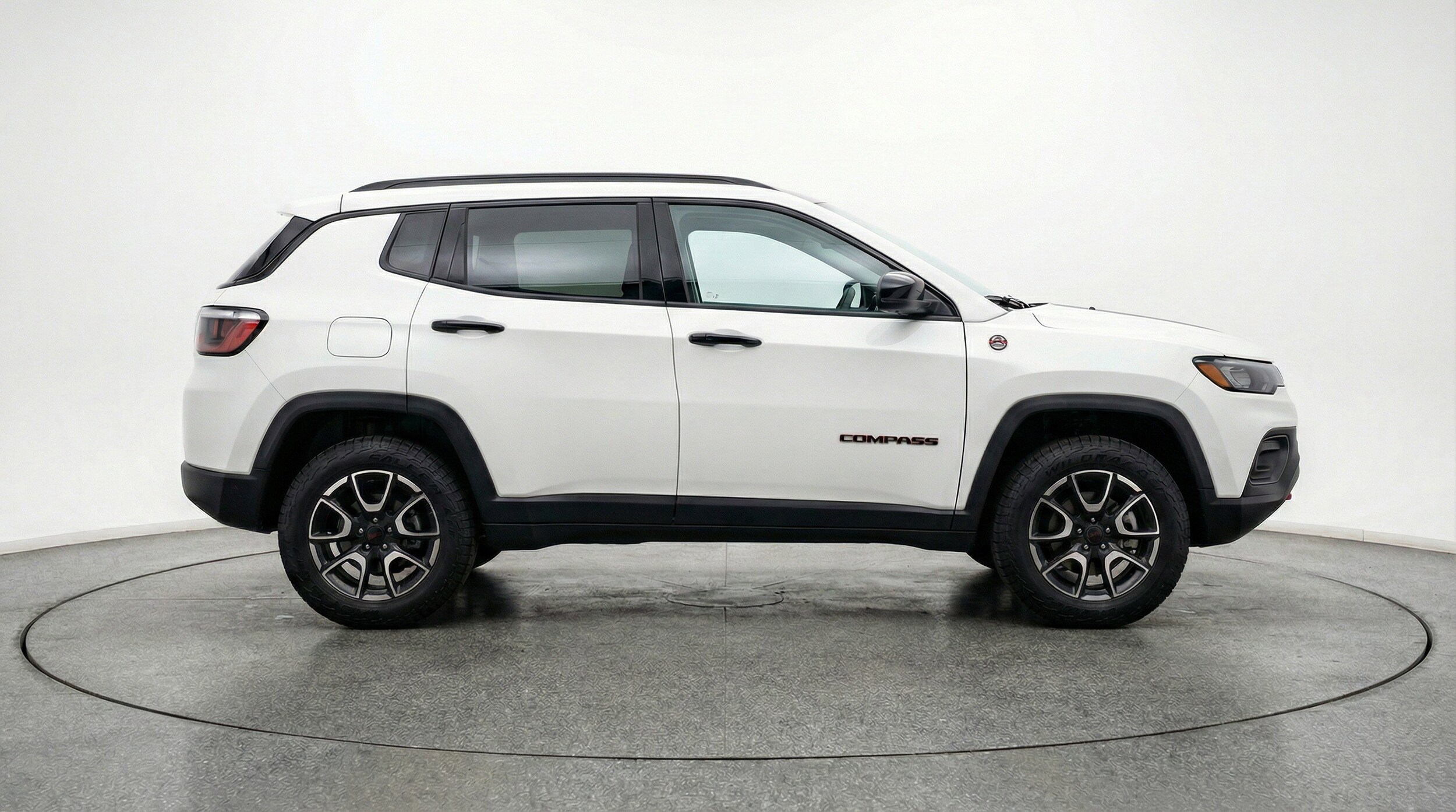 Thumbnail: 2025 Jeep Compass - 11