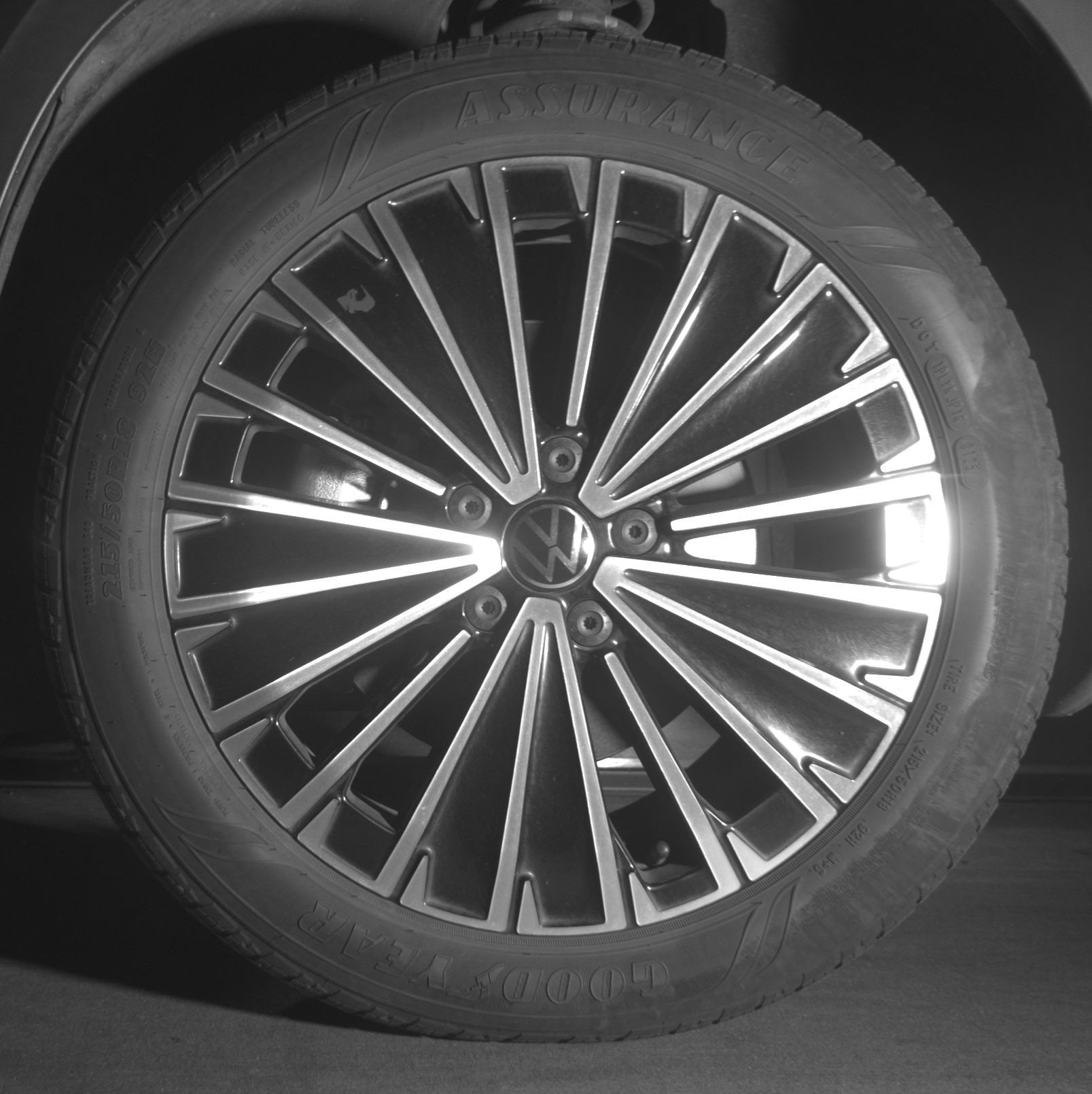 Thumbnail: 2025 Volkswagen Taos - 12