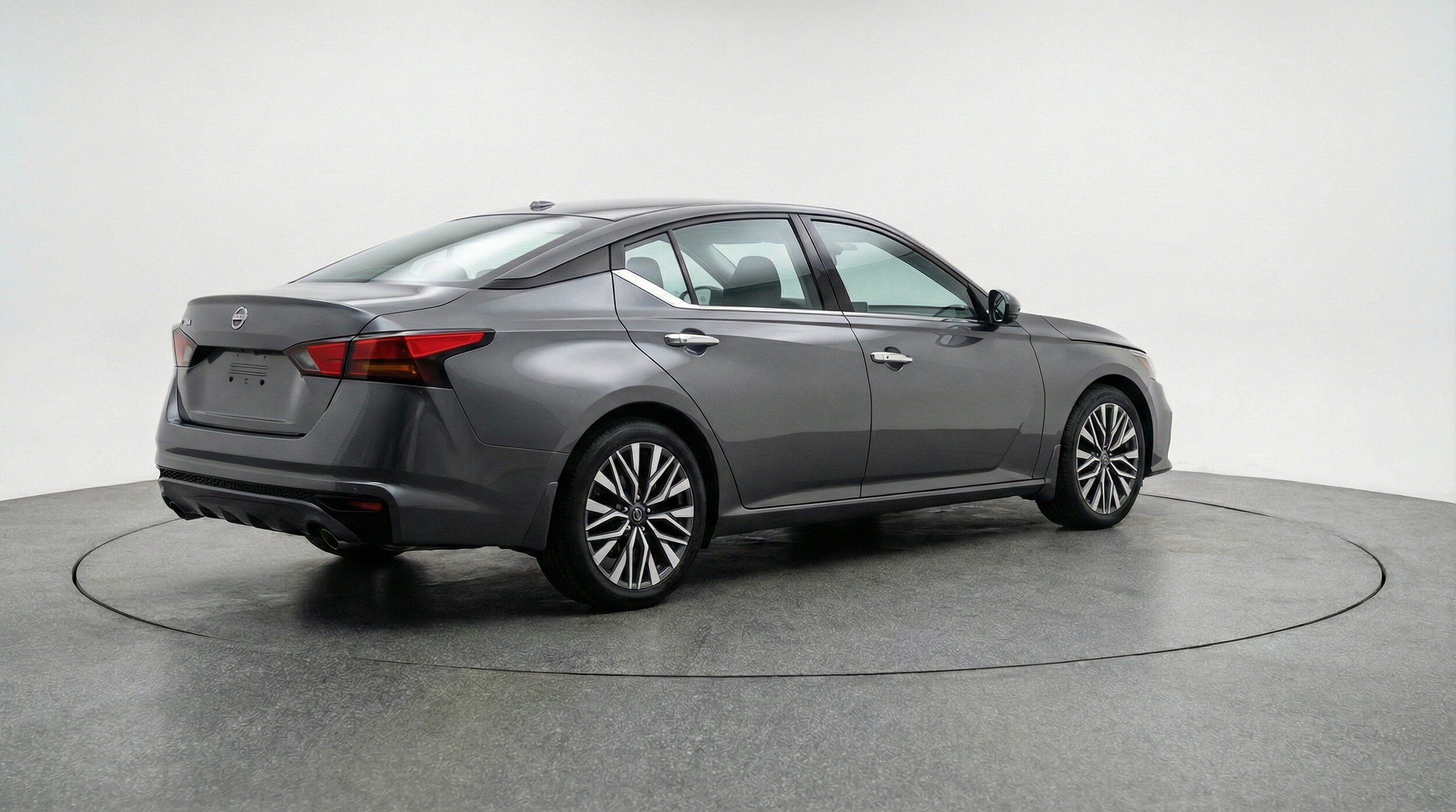 Thumbnail: 2025 Nissan Altima - 7