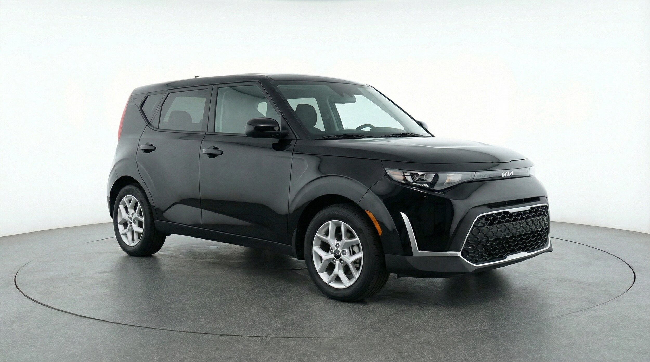 Thumbnail: 2025 Kia Soul - 1