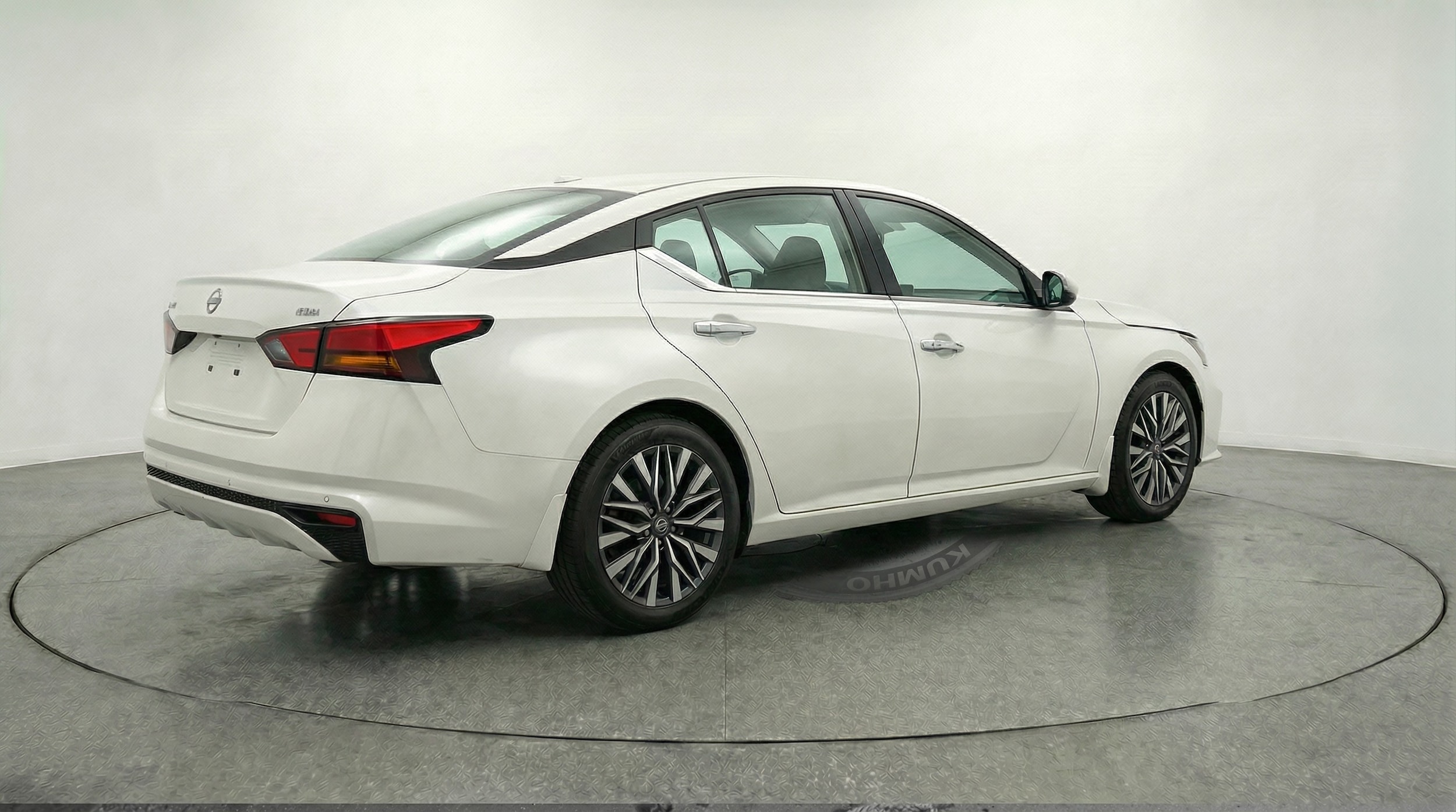 Thumbnail: 2025 Nissan Altima - 7