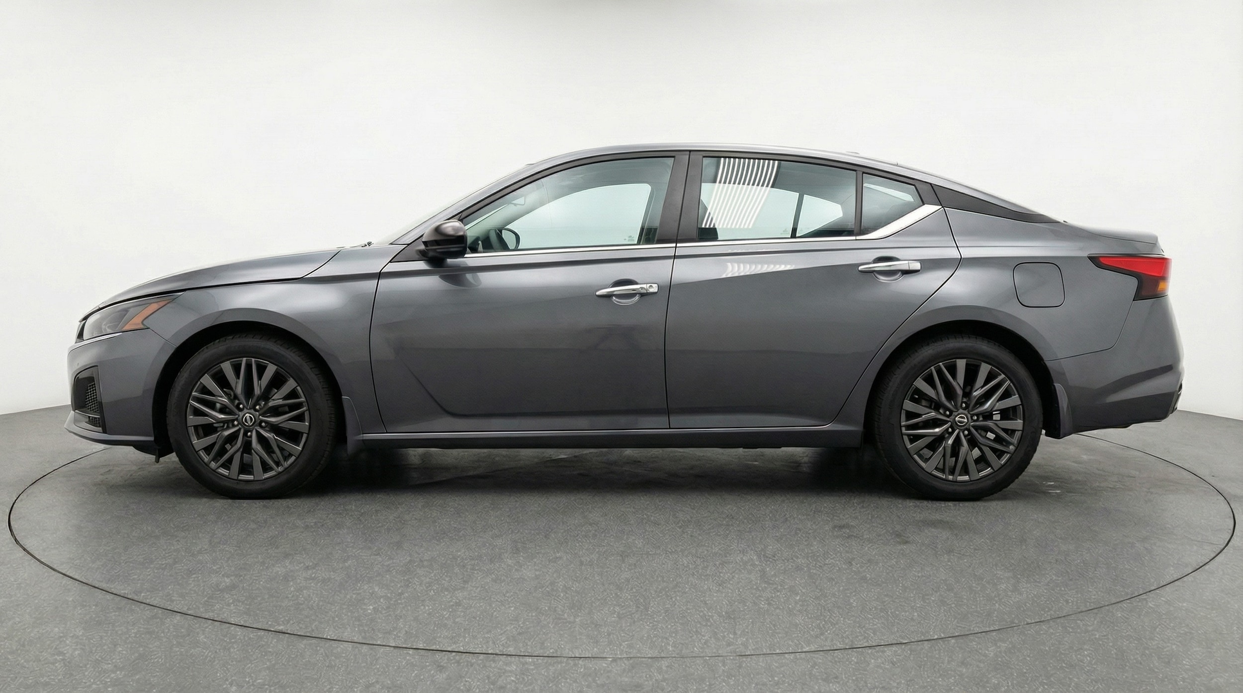 Thumbnail: 2025 Nissan Altima - 4