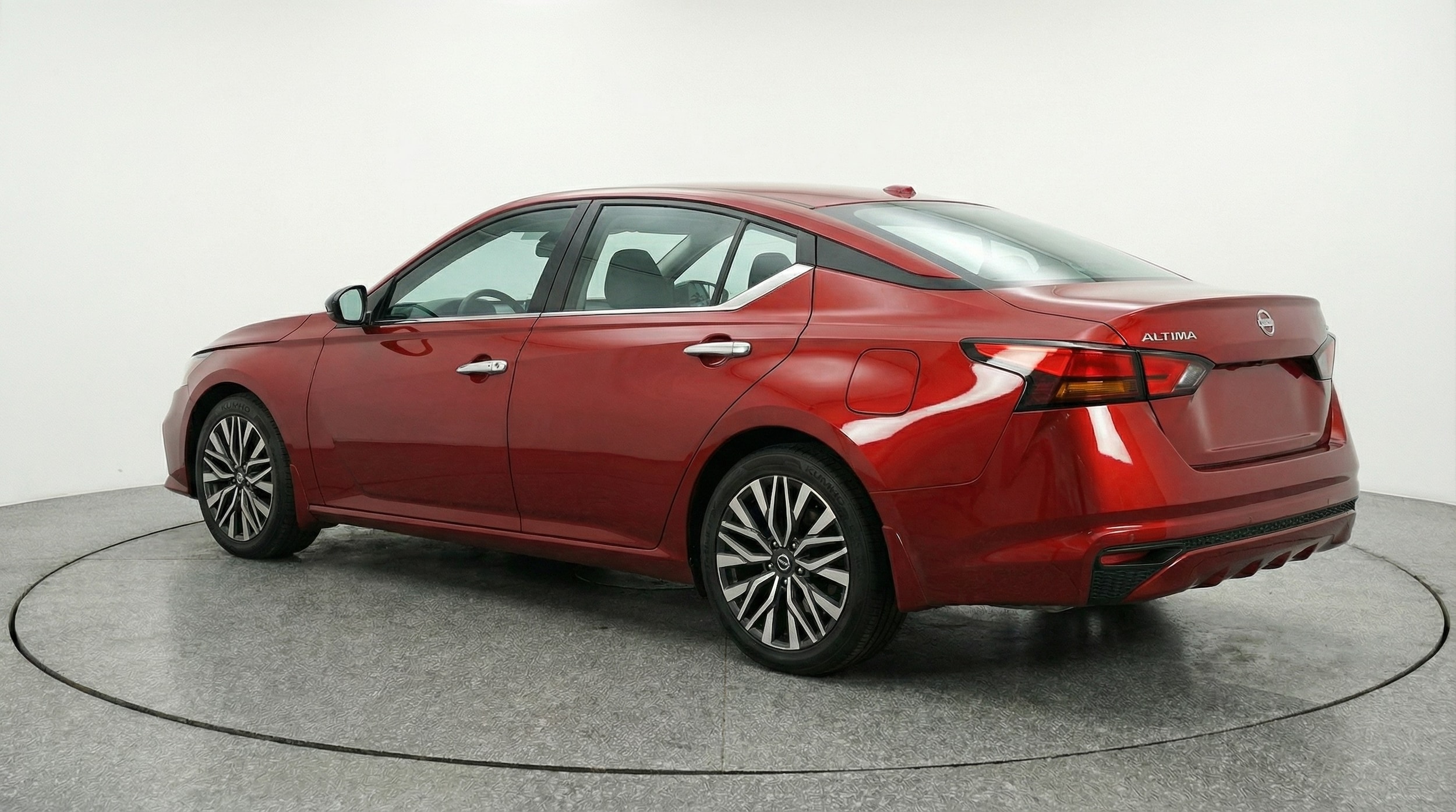 Thumbnail: 2025 Nissan Altima - 5