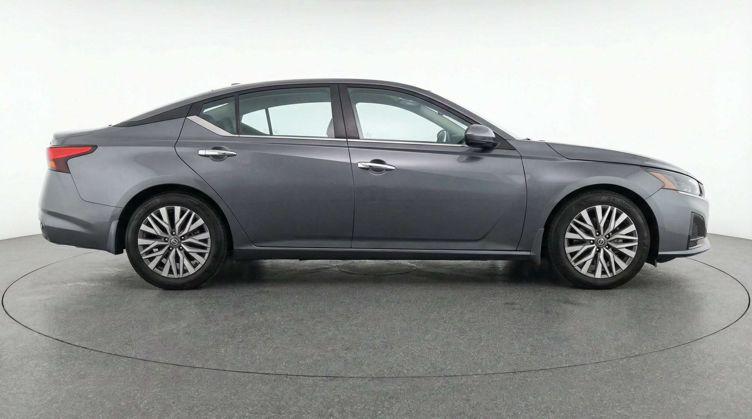 Thumbnail: 2025 Nissan Altima - 11