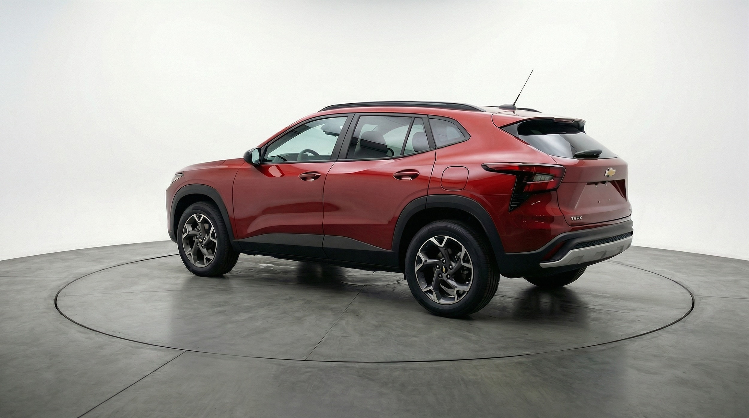 Thumbnail: 2025 Chevrolet Trax - 5