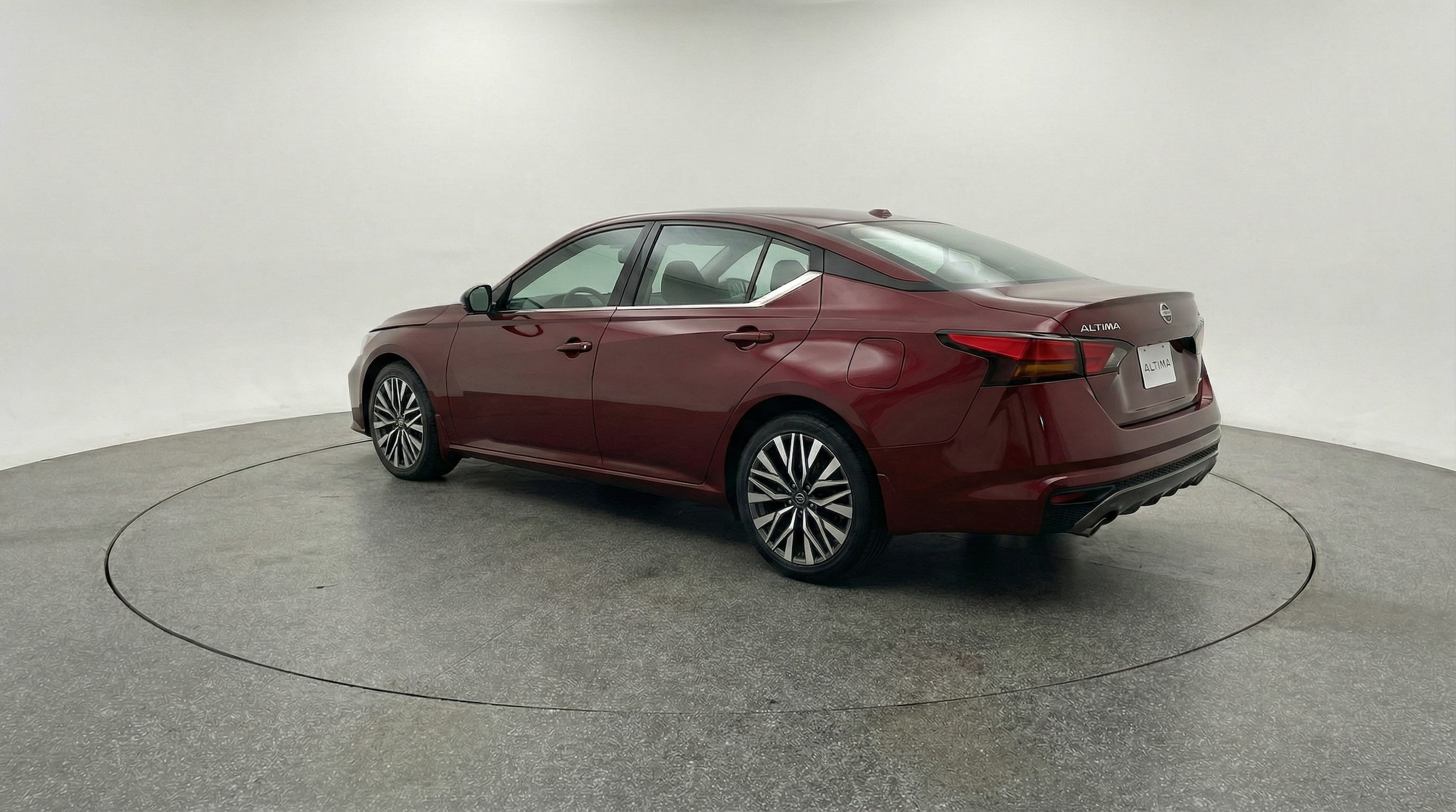 Thumbnail: 2025 Nissan Altima - 5