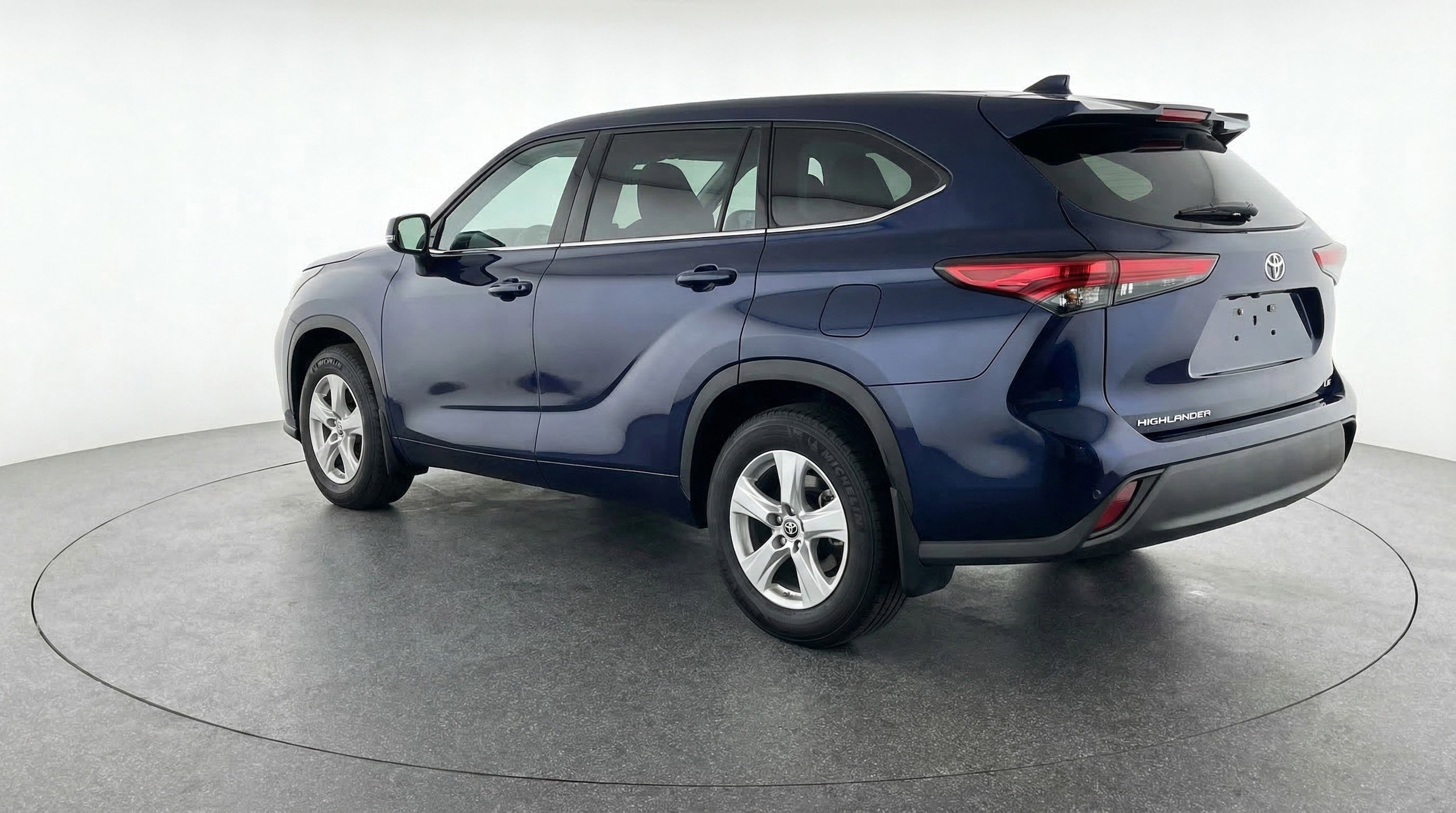 Thumbnail: 2025 Toyota Highlander - 6