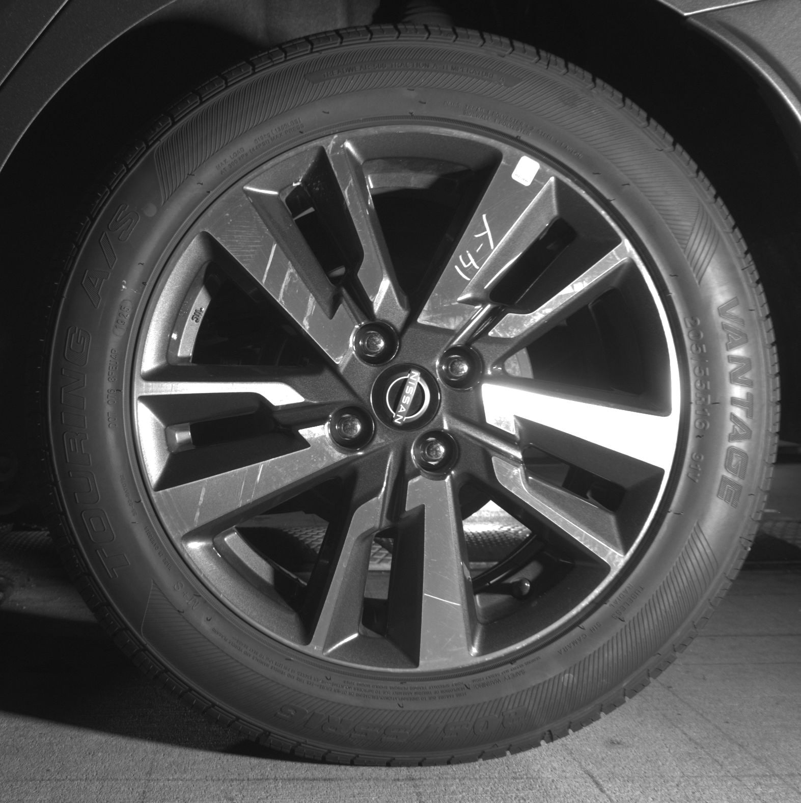 Thumbnail: 2025 Nissan Versa - 11