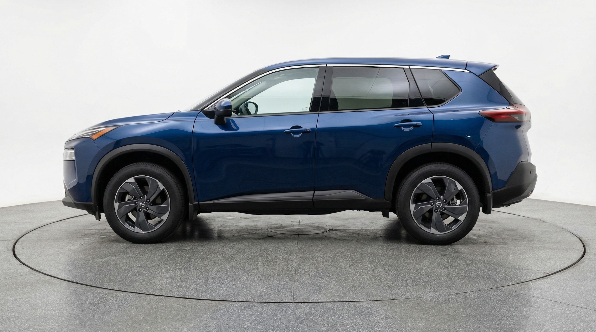 Thumbnail: 2025 Nissan Rogue - 4