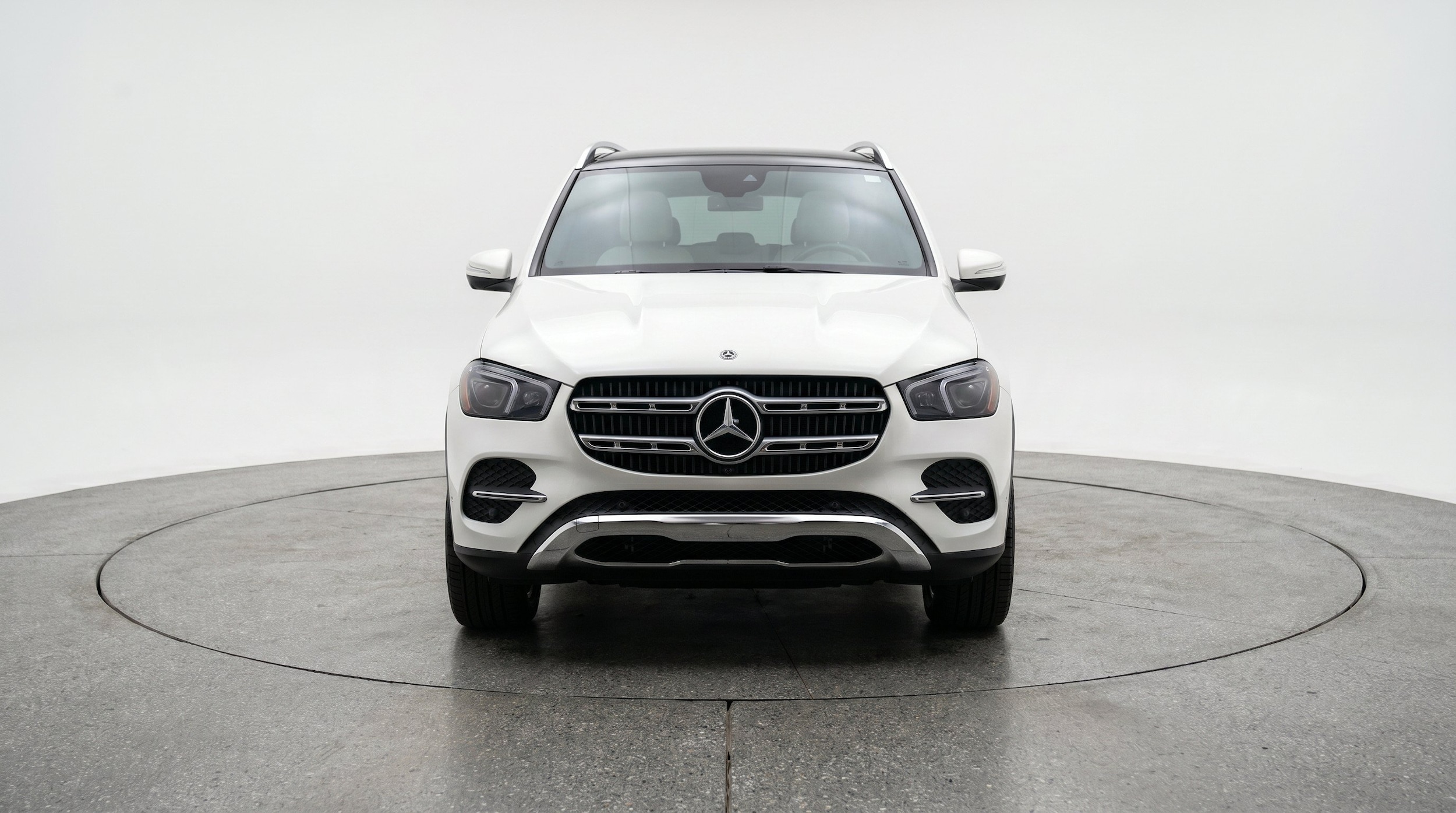 Thumbnail: 2026 Mercedes-Benz GLE - 2