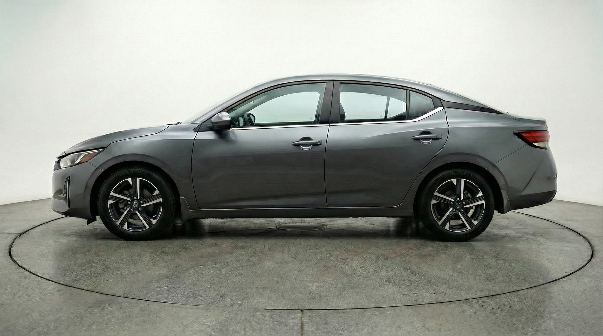 Thumbnail: 2025 Nissan Sentra - 4