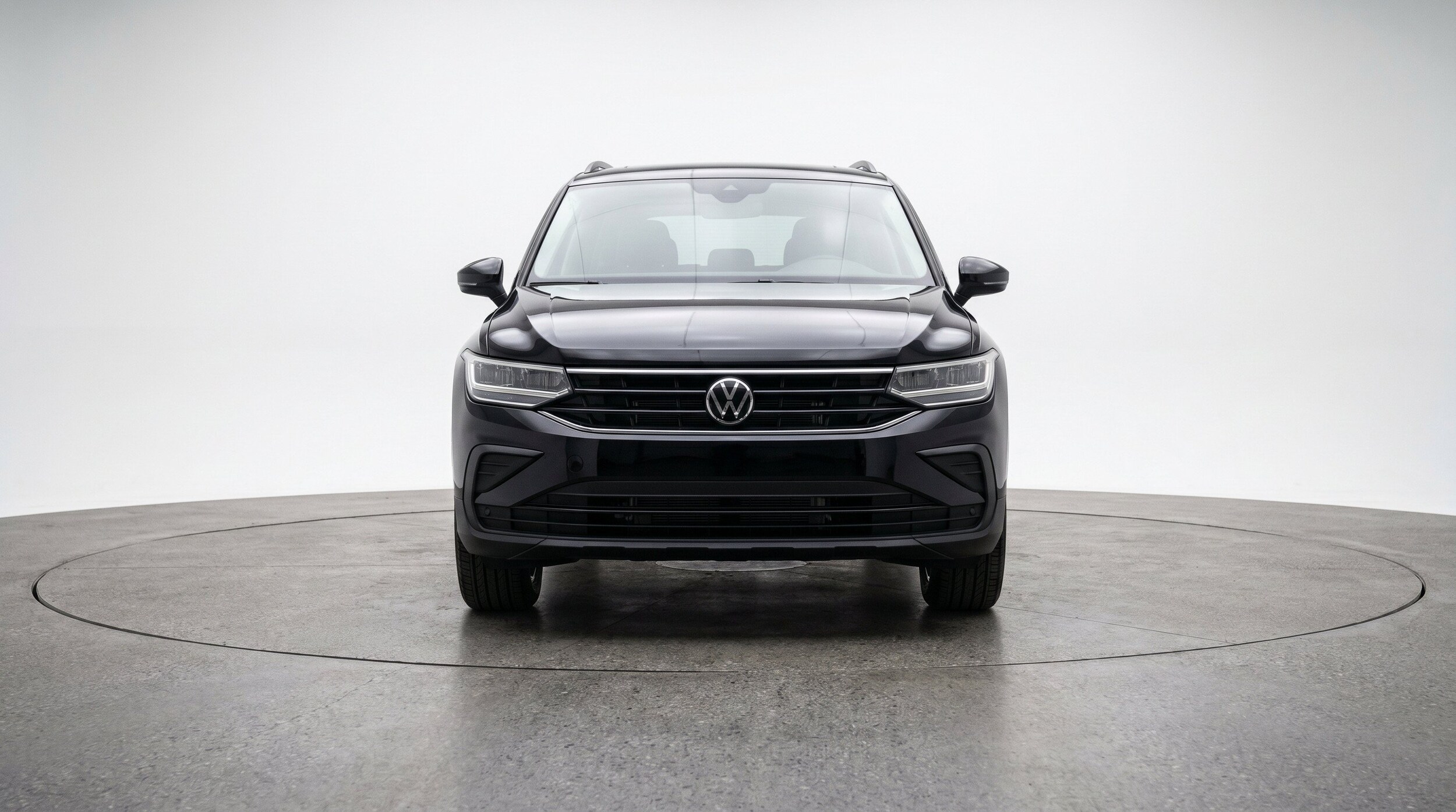 Thumbnail: 2026 Volkswagen Tiguan - 2