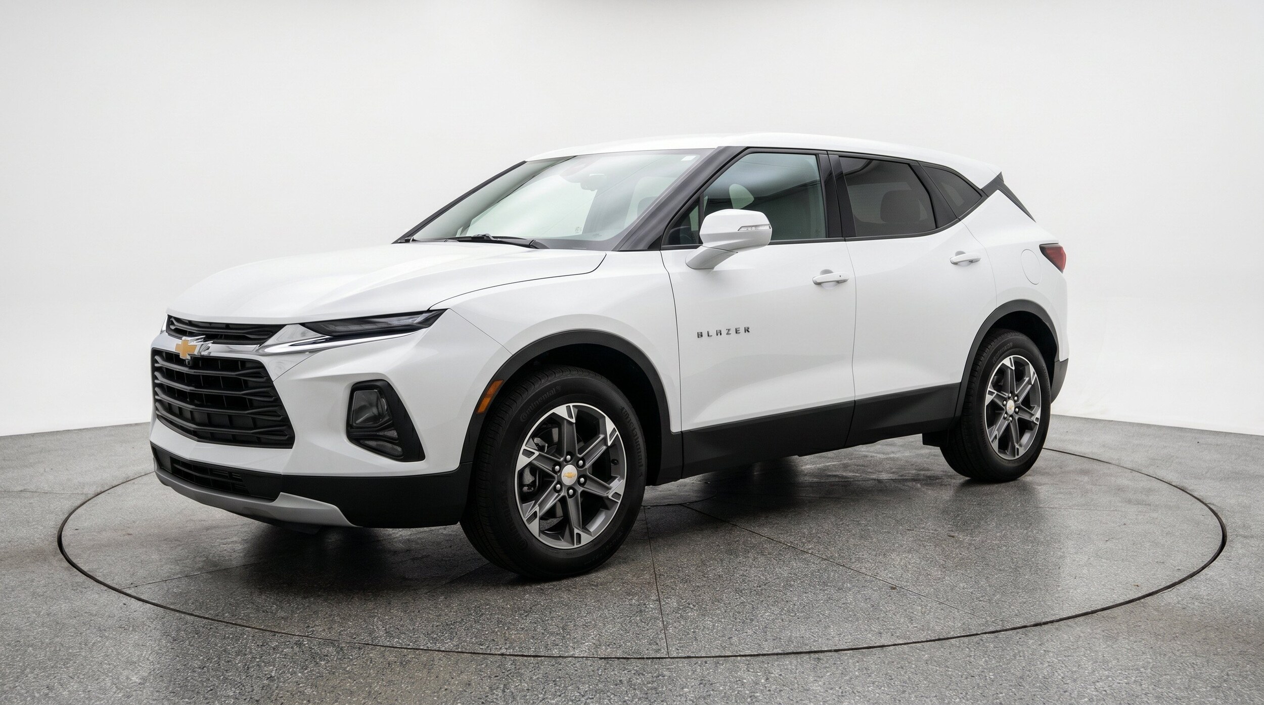 Thumbnail: 2025 Chevrolet Blazer - 3