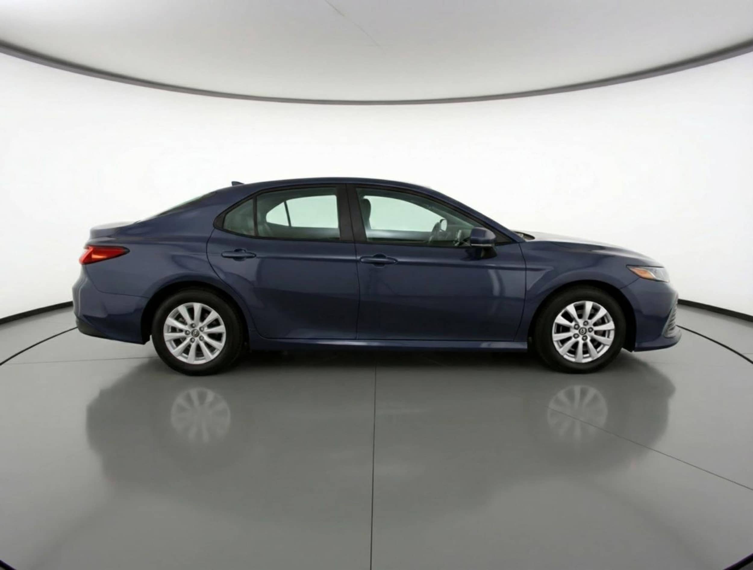 Thumbnail: 2025 Toyota Camry - 8