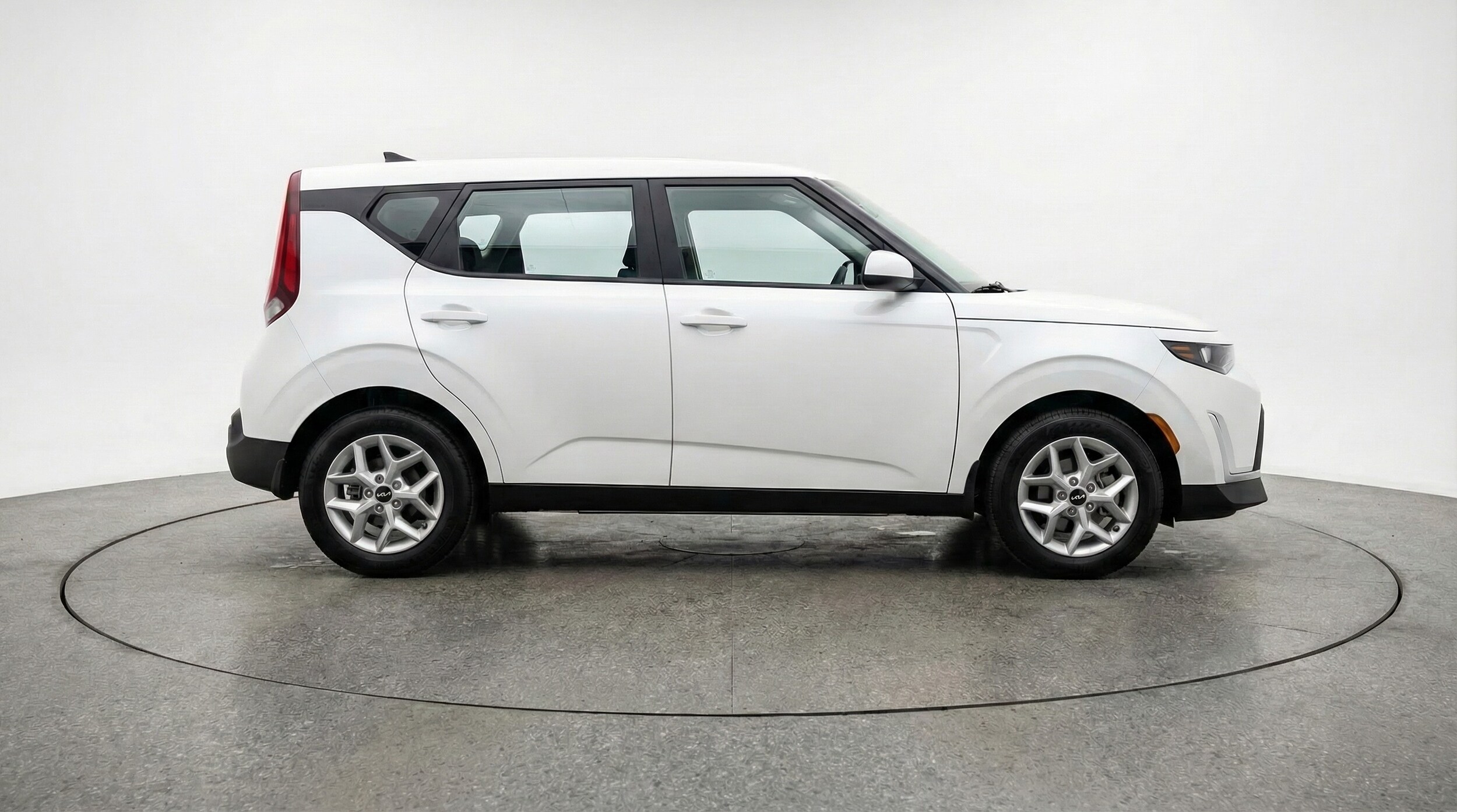 Thumbnail: 2025 Kia Soul - 8