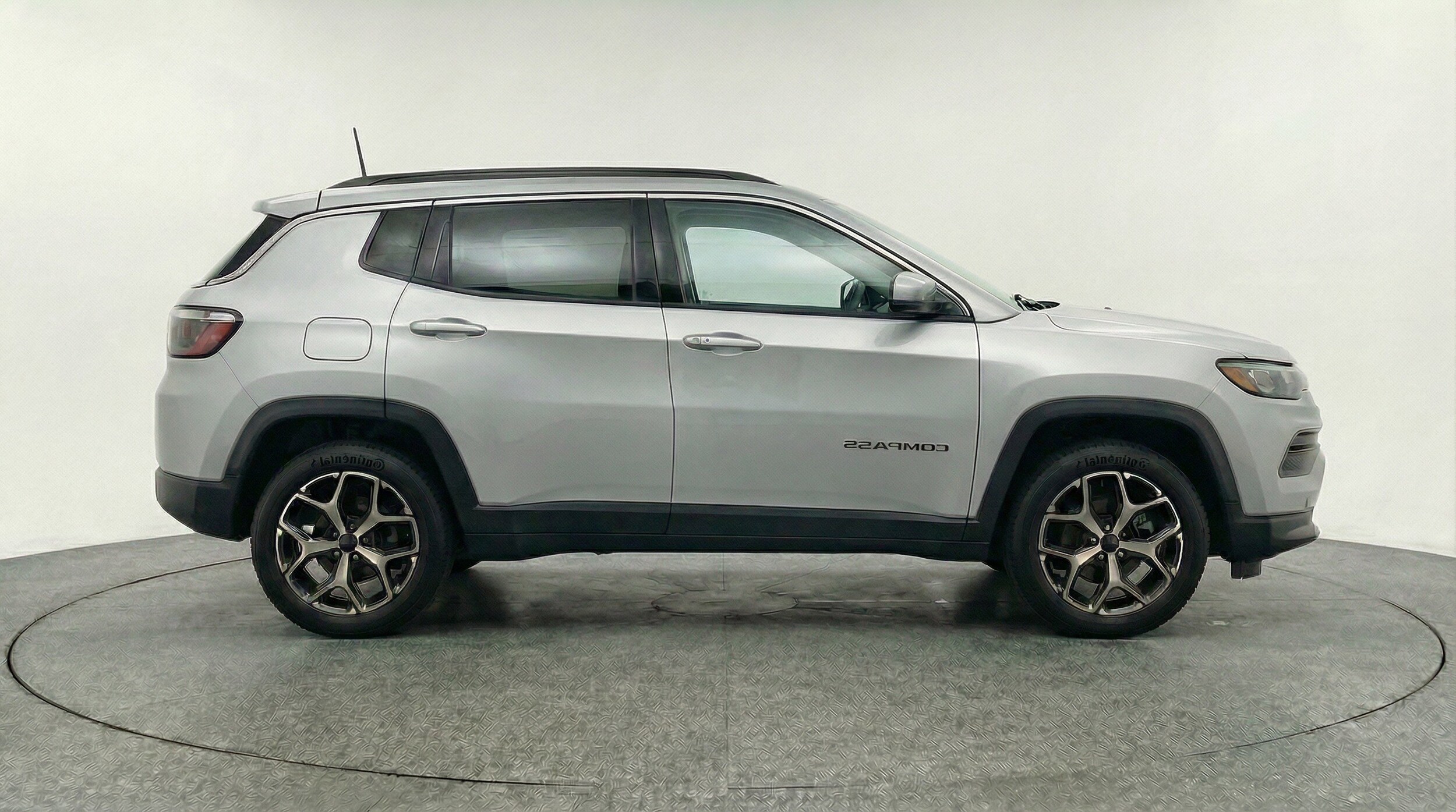 Thumbnail: 2025 Jeep Compass - 11