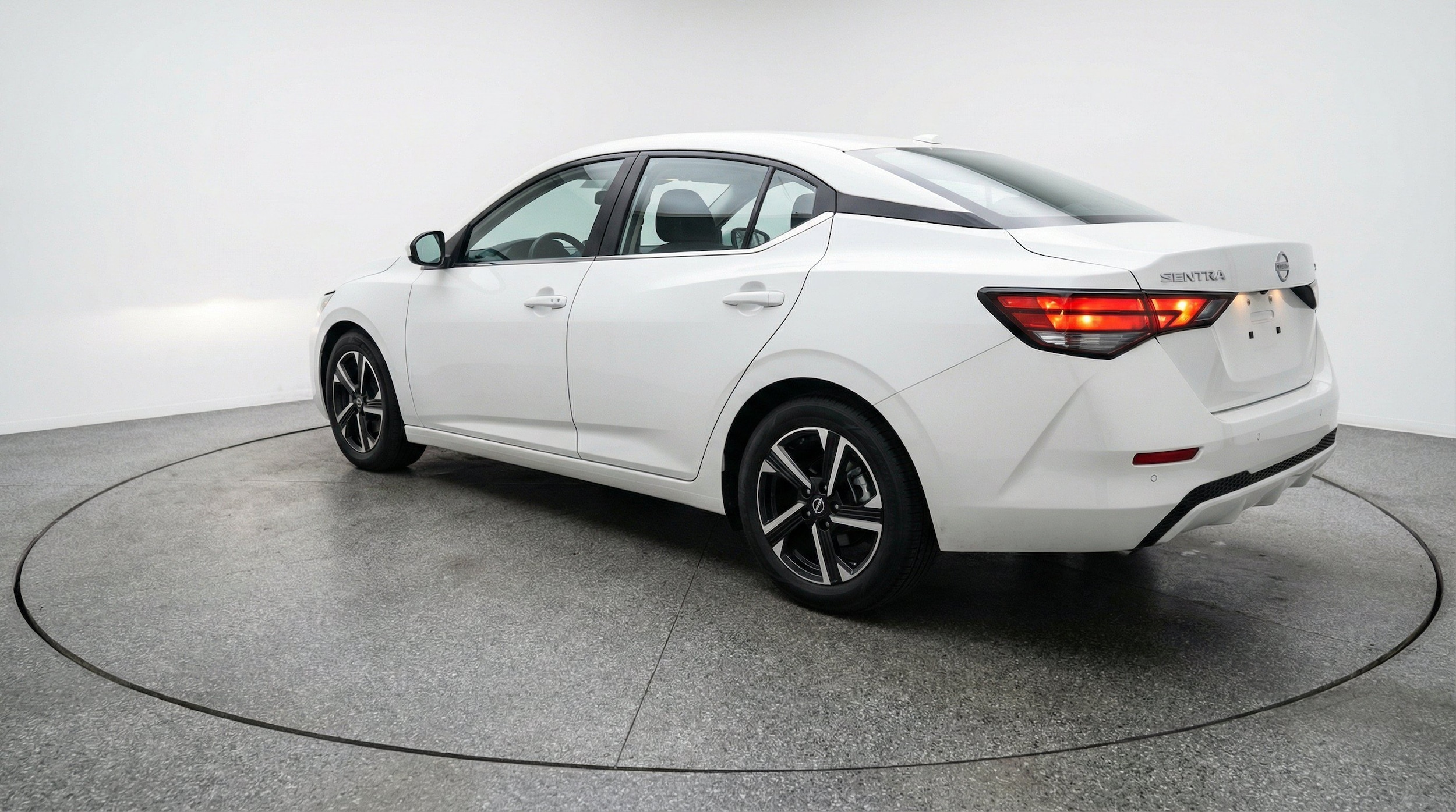 Thumbnail: 2025 Nissan Sentra - 6